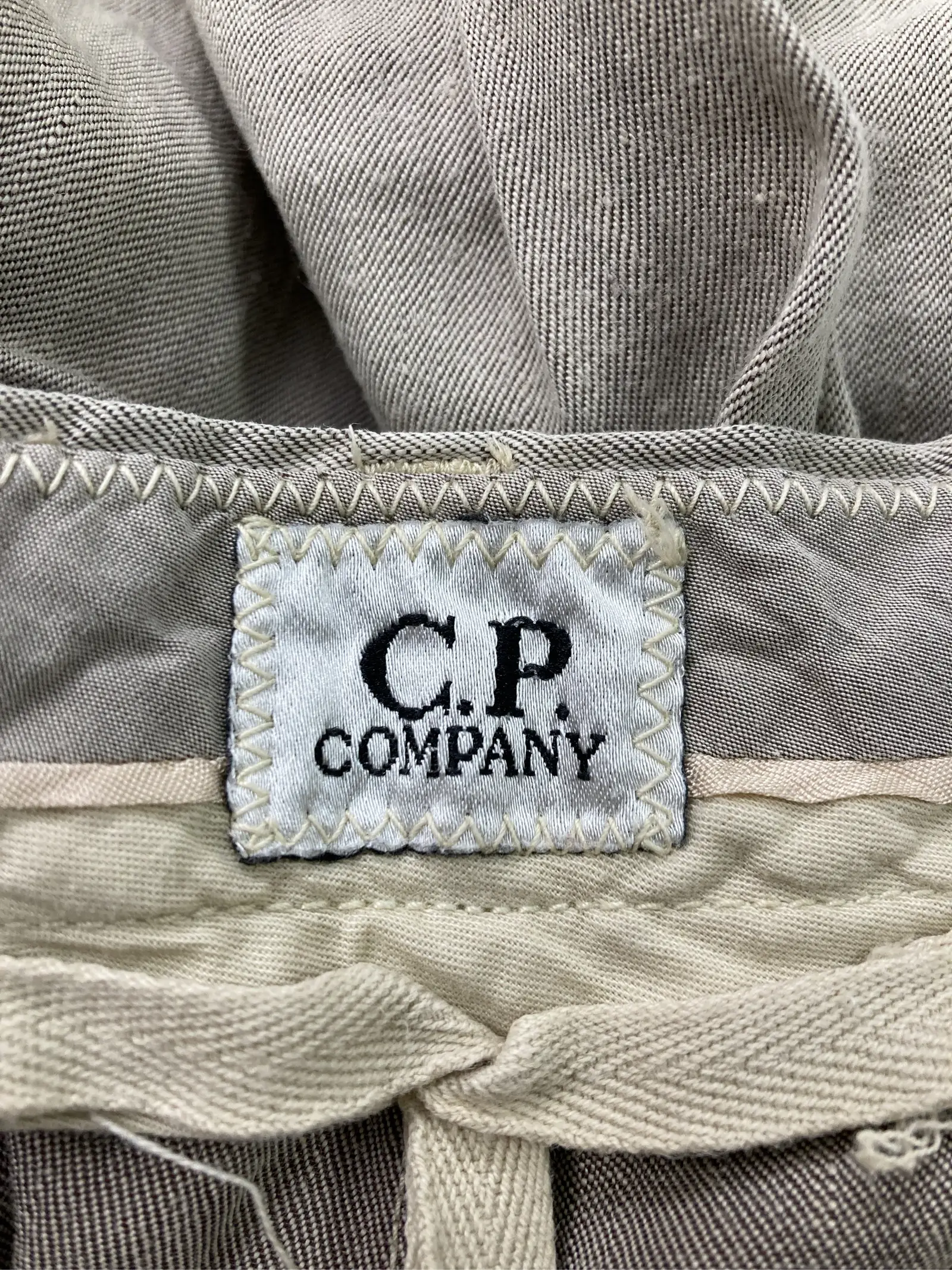 https://r2-worker.digdig.jp/product/6d6ca161-928c-4f50-8fa1-1b16d997fa4f/927abb08-e869-42f0-a322-7e5d52a7b5f1