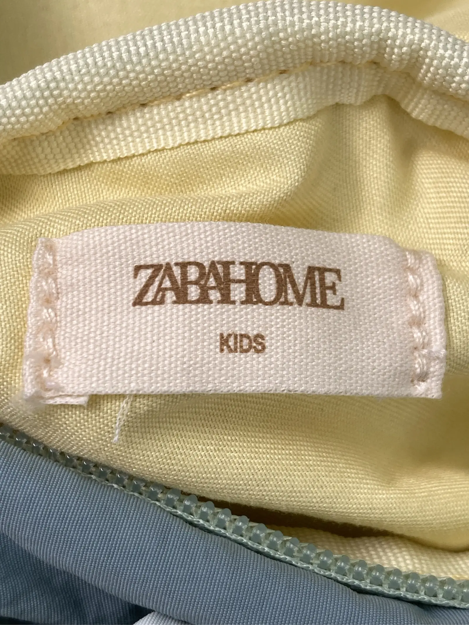 https://r2-worker.digdig.jp/product/6d779db1-381a-4d10-8435-f3fbaa3ddba3/fdb3f093-bf1f-4e7a-8fb8-ce264d36e1f3