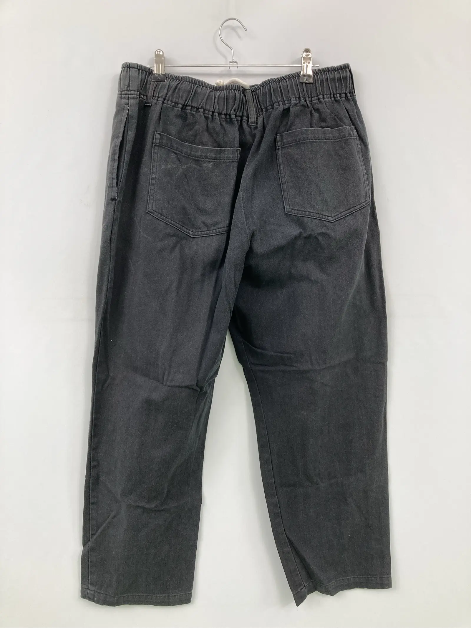 https://r2-worker.digdig.jp/product/6d7b8efb-761e-40ee-bf9b-1da1f882fc4e/1a11c4bd-7082-4bdd-a377-c34cb19e9f26