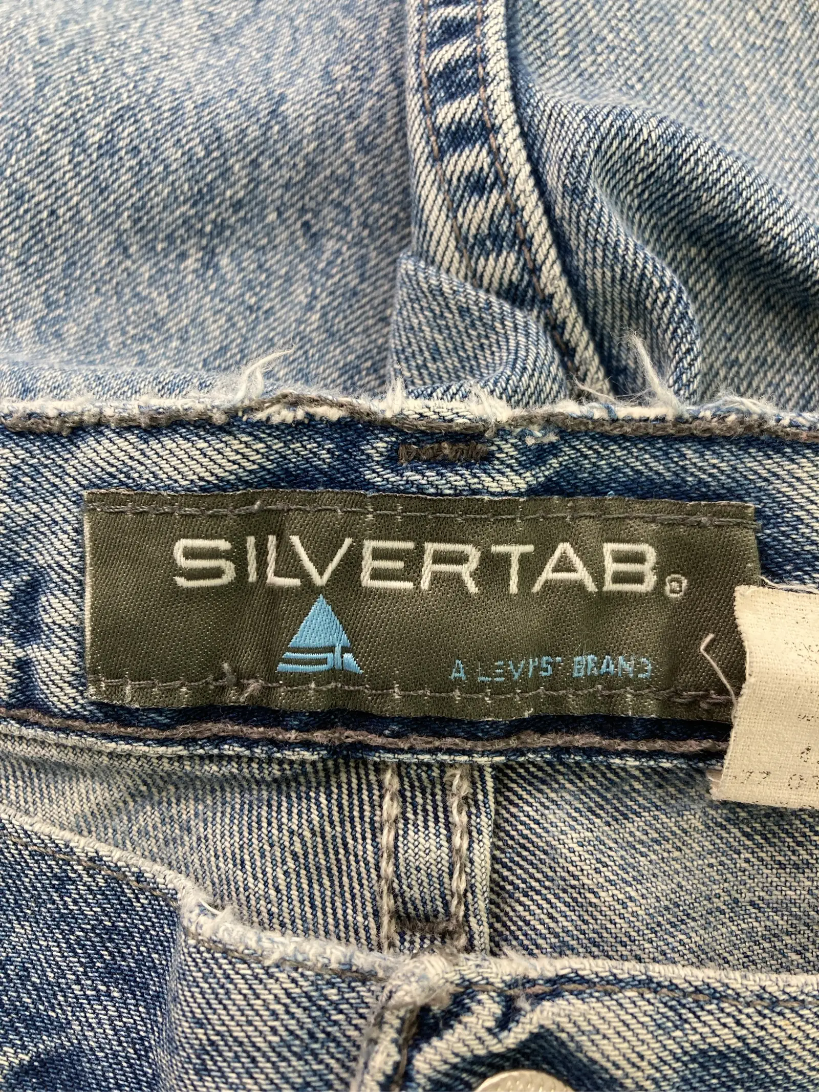 https://r2-worker.digdig.jp/product/6d88cb13-218d-47da-a2f5-77ec9ed73b7c/f7139b87-c3ae-4896-bfa0-c5215ec203e3