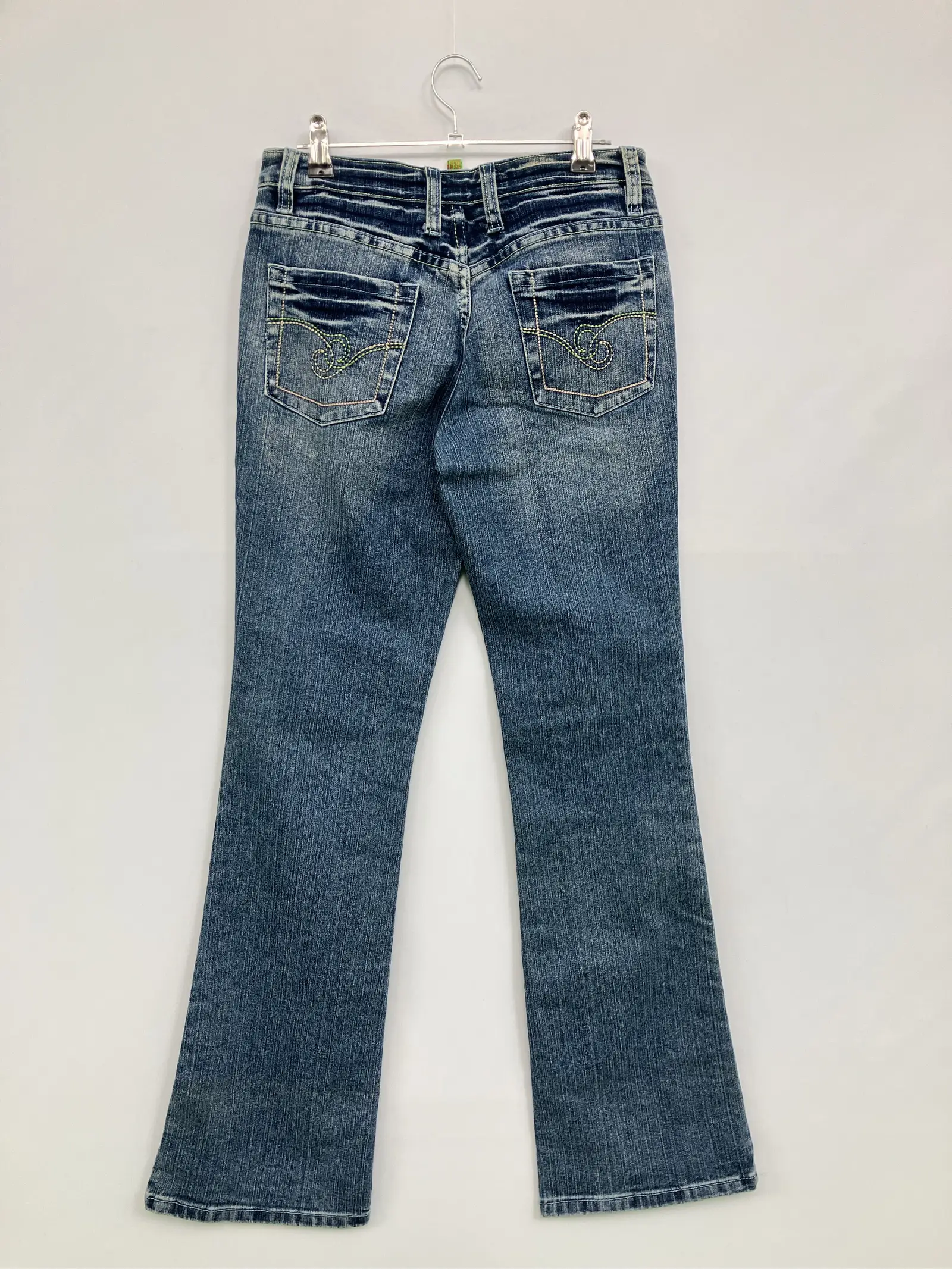 https://r2-worker.digdig.jp/product/6d93cb73-9061-453c-b6a0-a98a6708a154/ee5aa7c8-abbe-4faa-b821-6cfdaf68cf1d