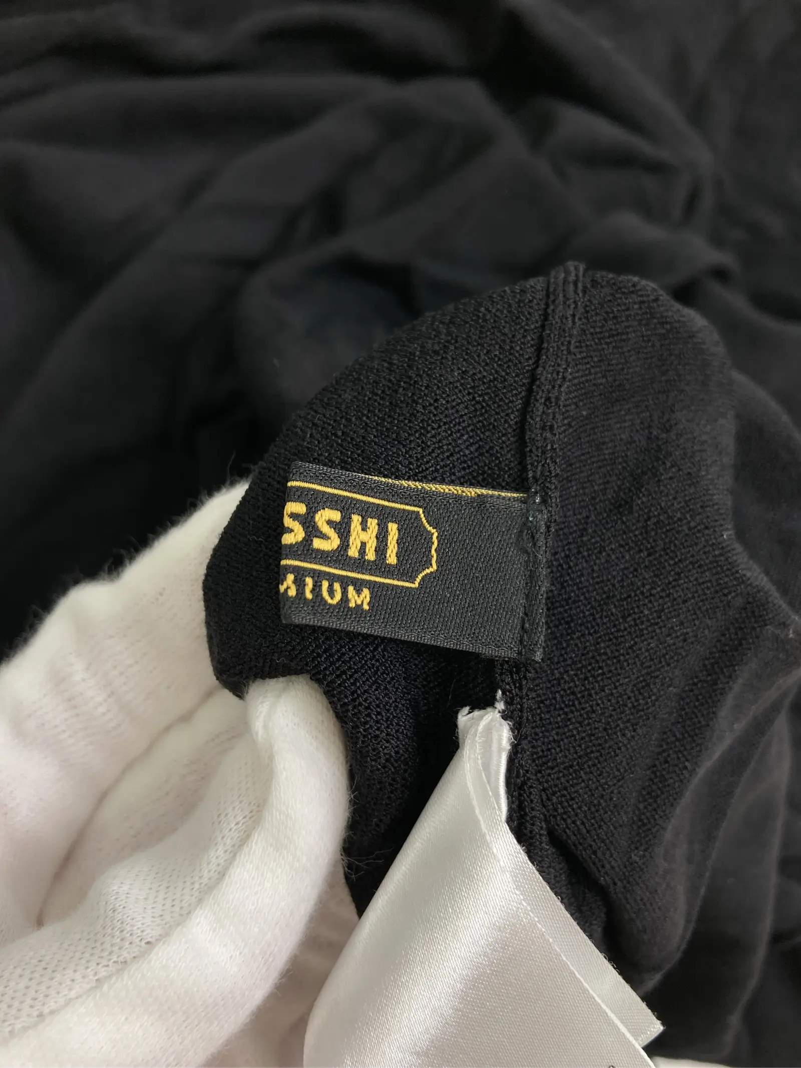 https://r2-worker.digdig.jp/product/6db8b805-a3a3-495c-8cbb-d506141d66fd/25ebbd26-40ea-4f4d-b021-40b54e7a1b3c