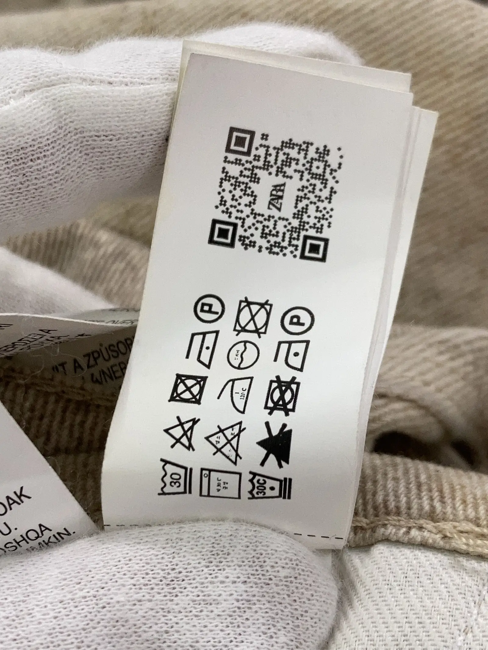 https://r2-worker.digdig.jp/product/6dd96274-82a1-4911-b5c1-647bef582067/a0debded-24fd-427d-8357-aad0217d59c5