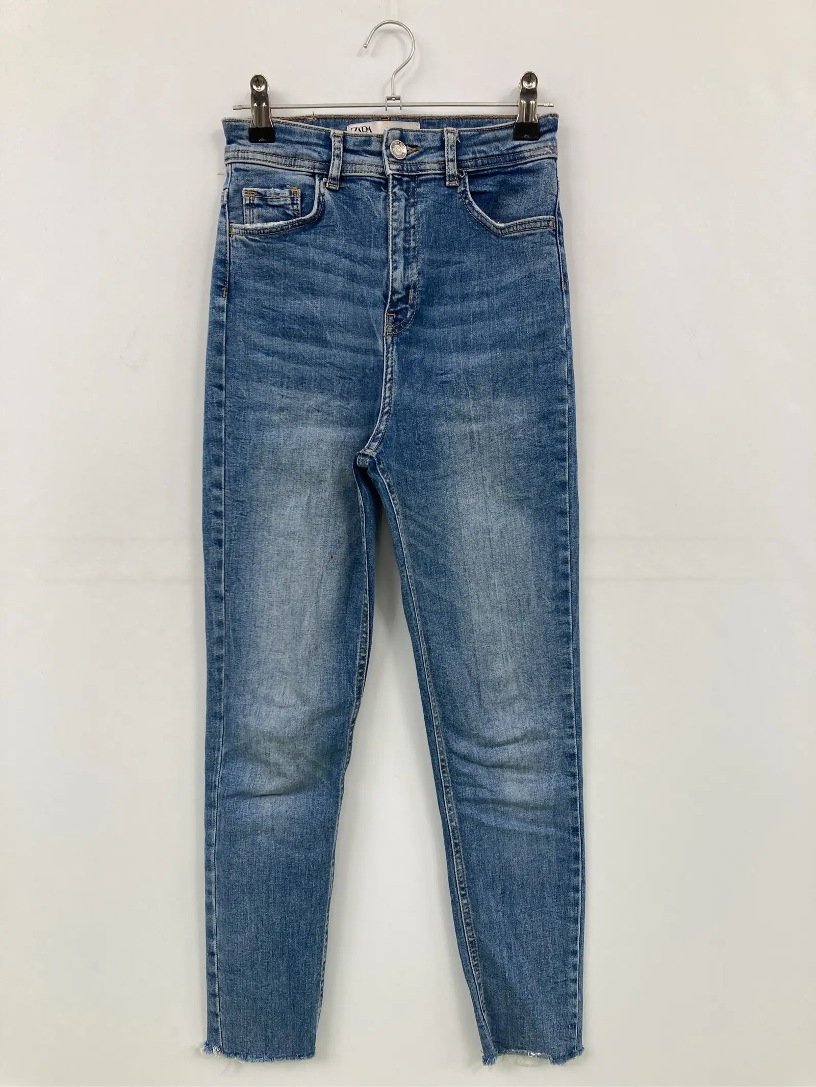 https://r2-worker.digdig.jp/product/6de57414-7865-4d1f-8163-2d638bf0eee3/a9efb23f-37cd-4e07-a033-cff7f71c3acc