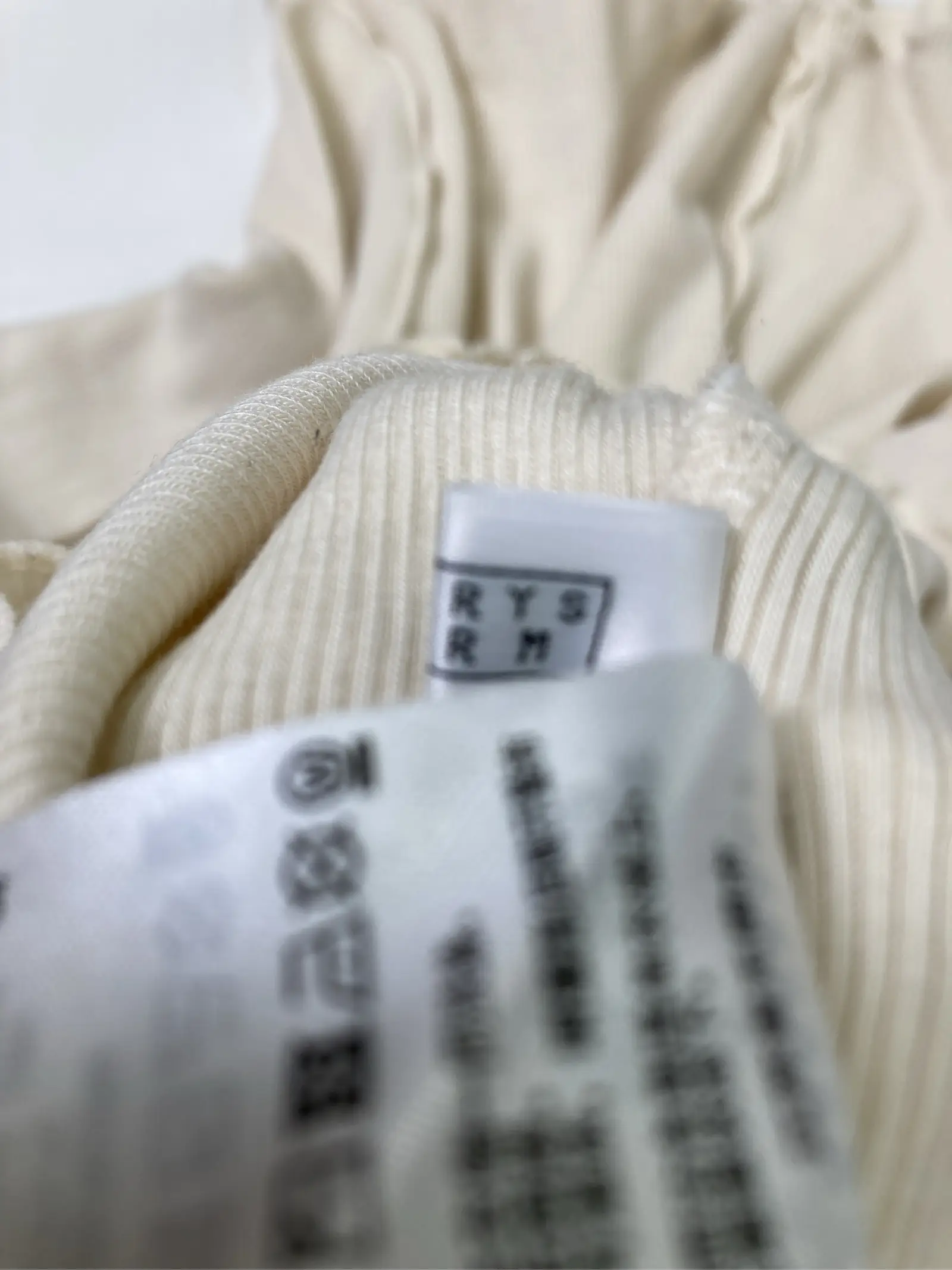 https://r2-worker.digdig.jp/product/6df1dab5-0191-4eaf-a625-59a5e2017a82/ca733f82-eb06-4a52-9d96-9fd85f456f0a