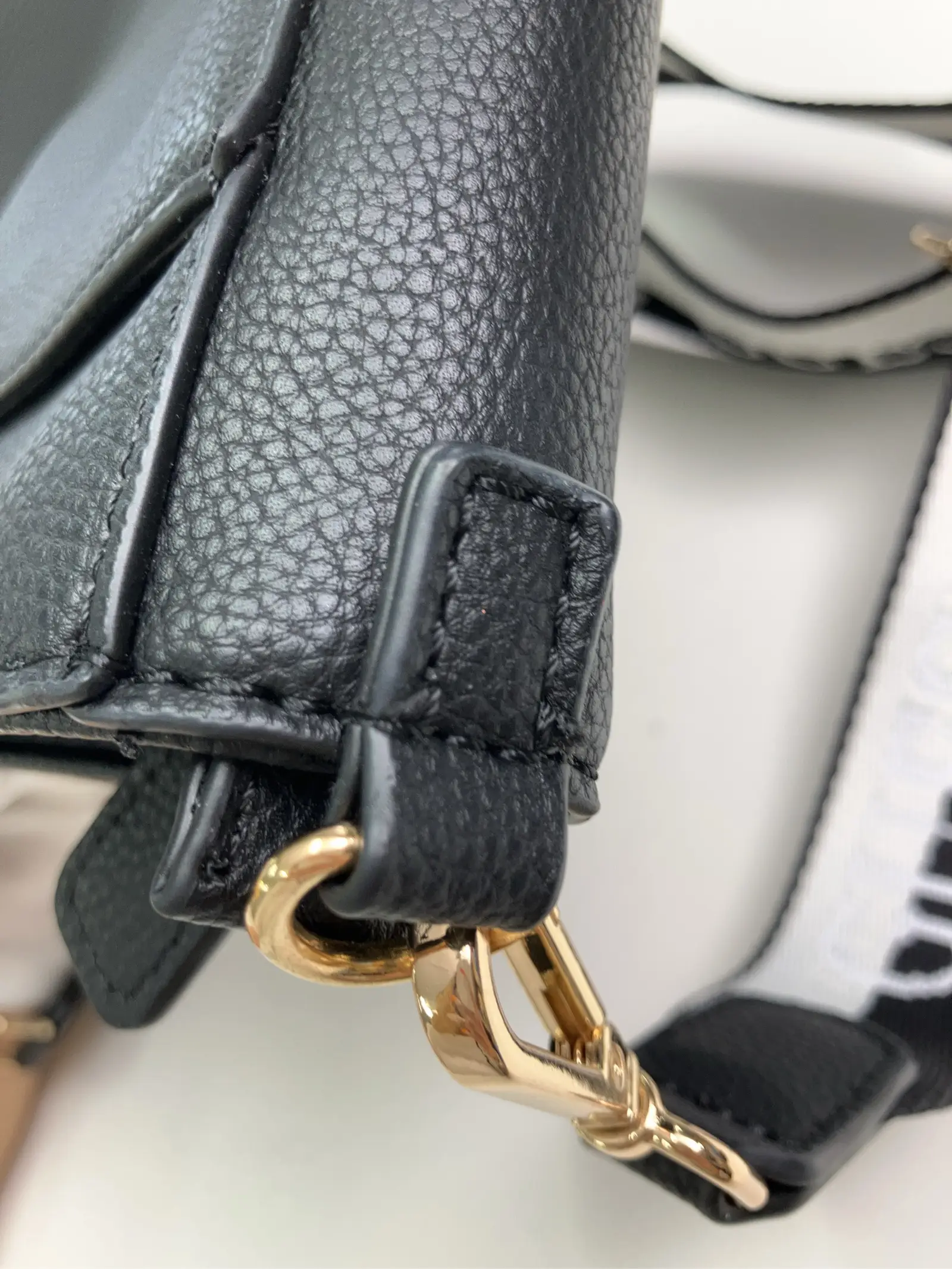 https://r2-worker.digdig.jp/product/6e3250b6-982a-4cad-9cda-c532df18ba79/1b106791-3769-4300-8f2a-400b2b4f6491