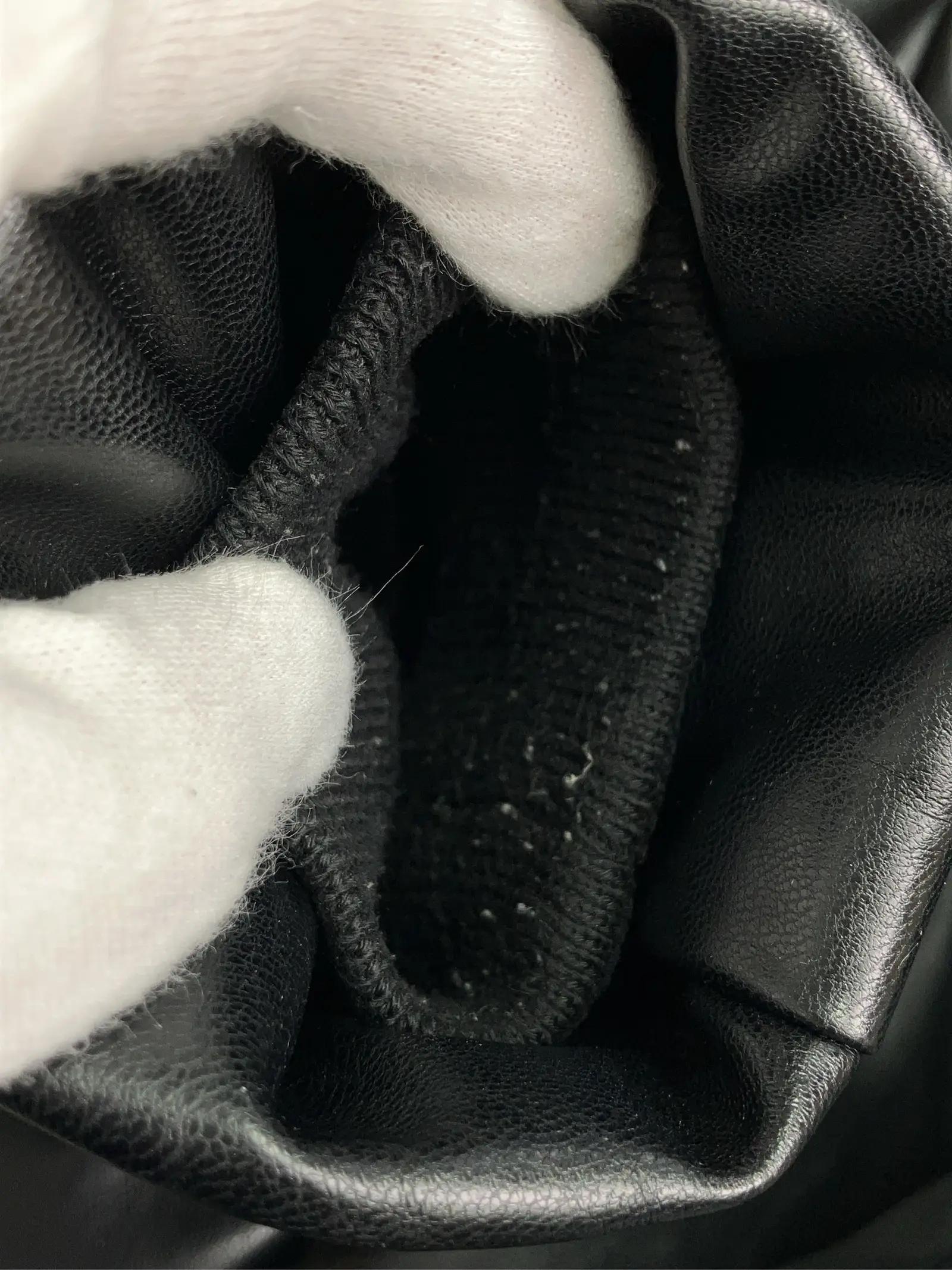 https://r2-worker.digdig.jp/product/6e502805-1cf6-4eed-b55b-4aa71b12765d/6e98073a-4d78-470f-9b72-644eec41e547