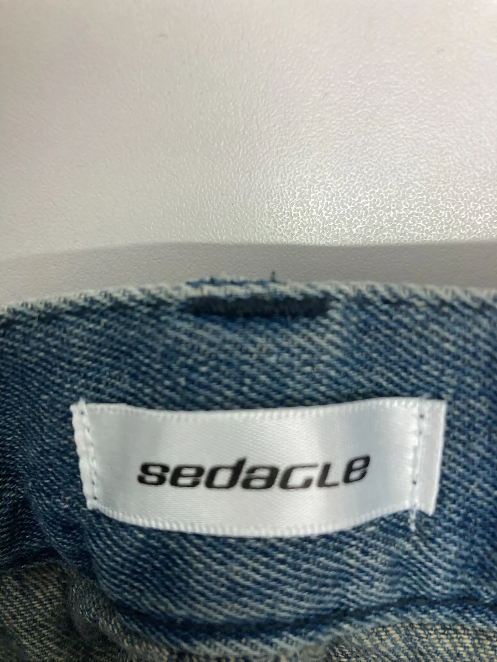 https://r2-worker.digdig.jp/product/6ecc4db4-e6a7-43d0-88cc-9947a9b5a92f/37fadc87-f195-4128-a73c-69dc97de957a