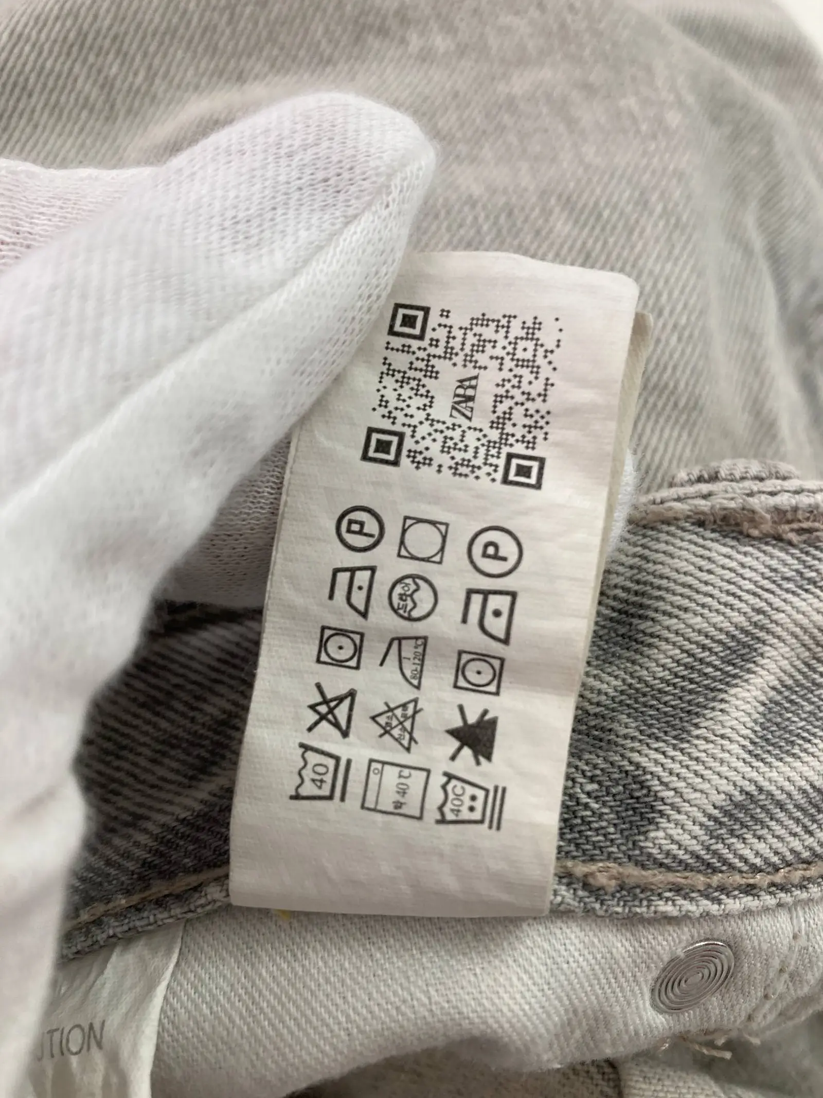 https://r2-worker.digdig.jp/product/6ed3e8a5-5f80-4da1-abde-8407f564b8e5/489d47fc-3d6c-459a-88fe-d3a0caf8d60c