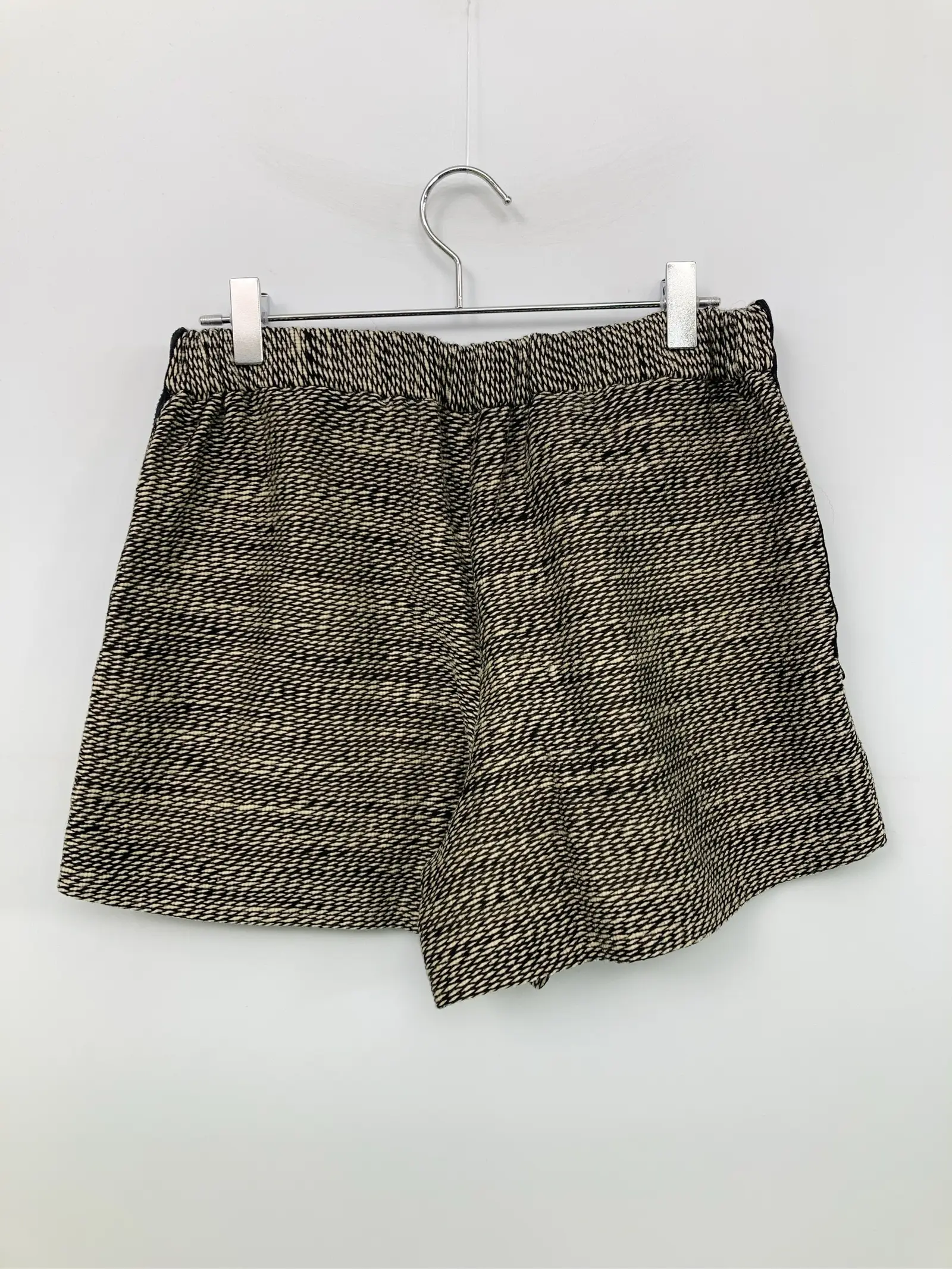 https://r2-worker.digdig.jp/product/6f1e9010-4178-4d43-8a96-1c90b63bbf80/31bde720-87e7-4fc2-9f1f-f43c5542b3f4