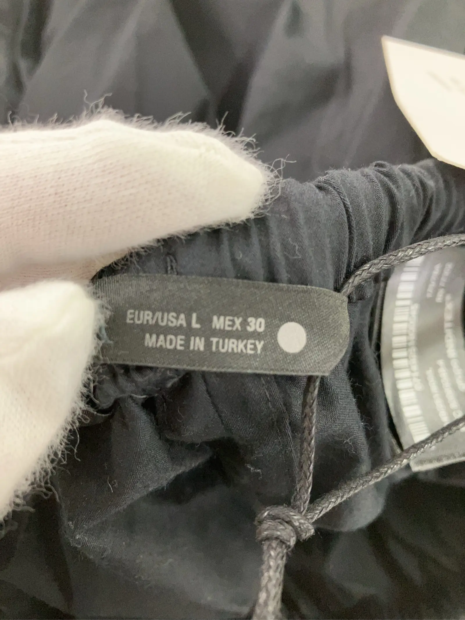 https://r2-worker.digdig.jp/product/6f21bbaf-2a4c-44ec-a47c-2e421d588407/8cbf9e65-bdc1-4cf8-aeed-726dd1bbd53d