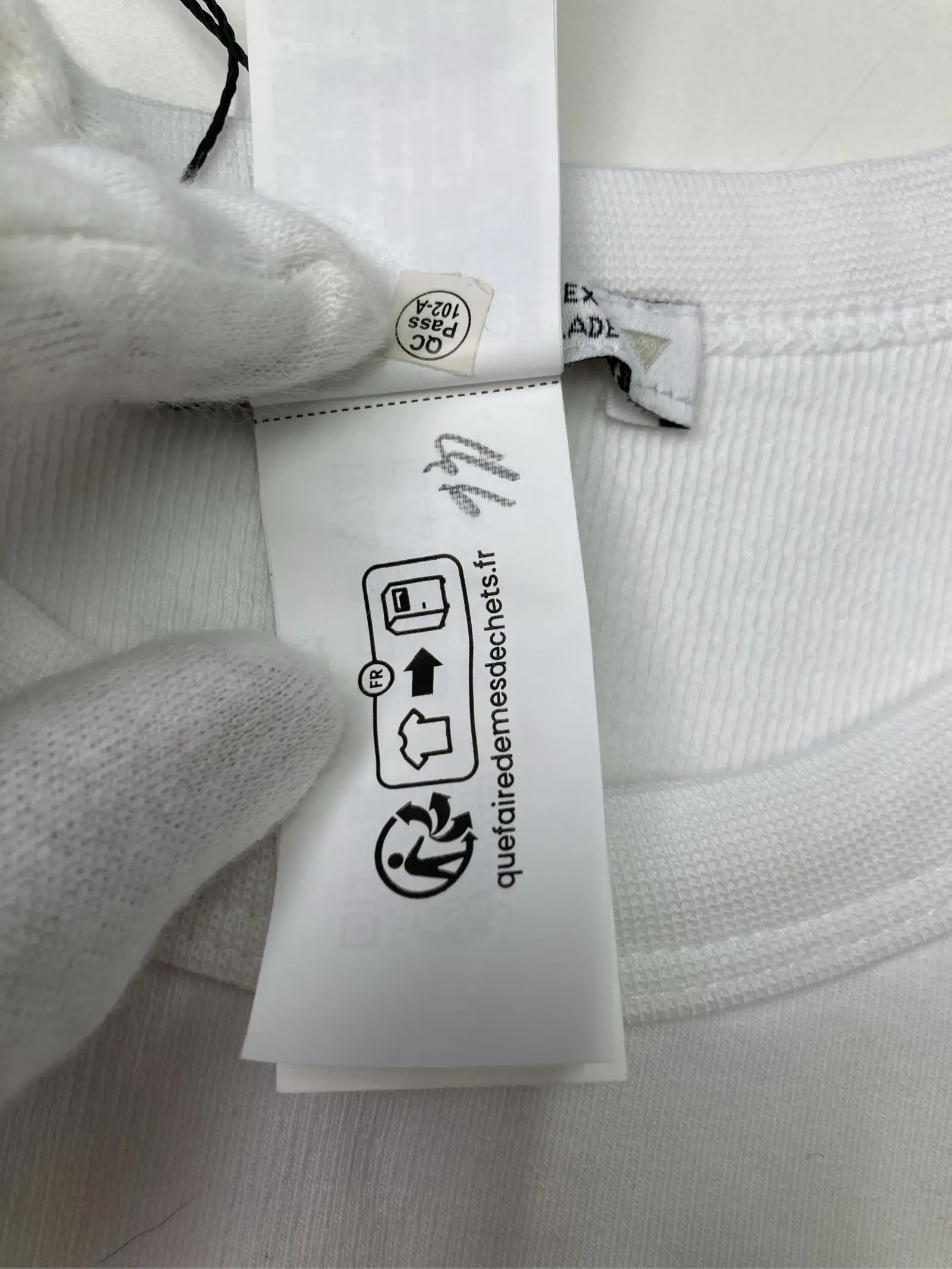 https://r2-worker.digdig.jp/product/6f3221fd-e263-488a-acd8-d44691e2d494/33245c06-927b-4c1b-b6cb-aaeb34e171b4