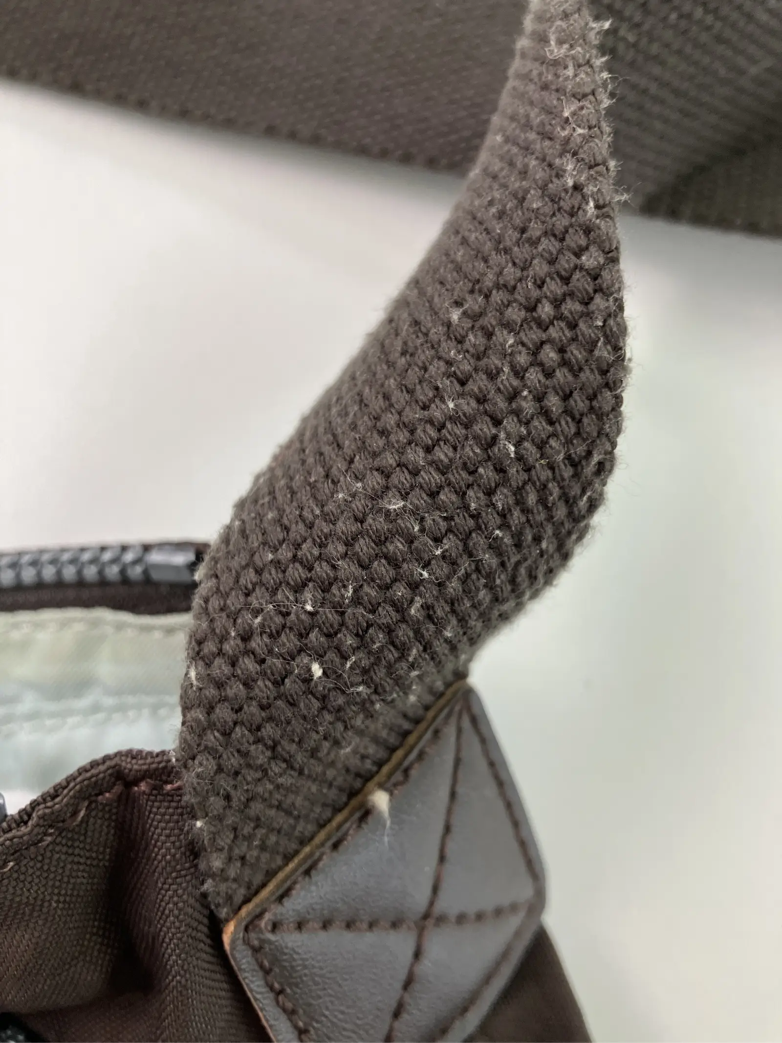 https://r2-worker.digdig.jp/product/6f7db628-b25e-4d8f-8cb0-640948b33395/9c572fba-d659-413c-9afb-02728eaddd18
