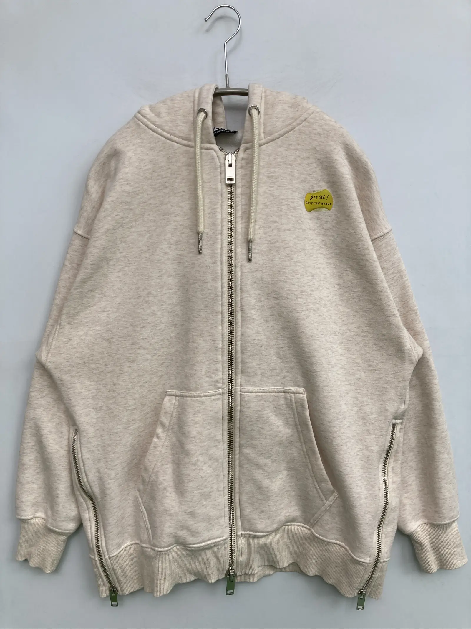 https://r2-worker.digdig.jp/product/6fc2dce5-7cca-4d25-a5d3-717170401e59/151a53b6-8ff2-4eb9-89a9-cdf1f2a33a47