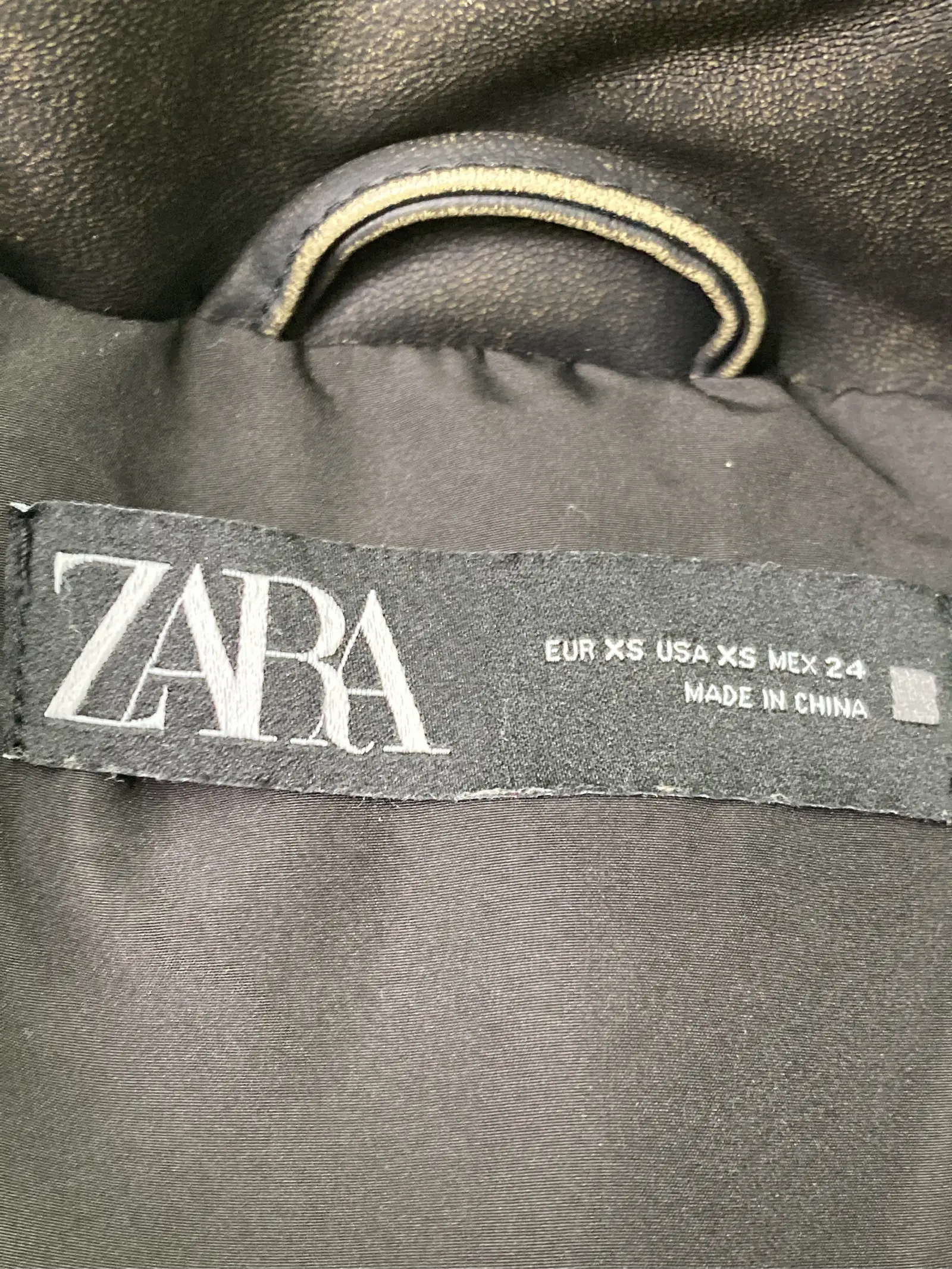https://r2-worker.digdig.jp/product/6fd4ecbc-0bb8-4bb7-8a8d-1f2ebda08393/14c0e613-32f8-43a5-b75b-d6d271784ee6