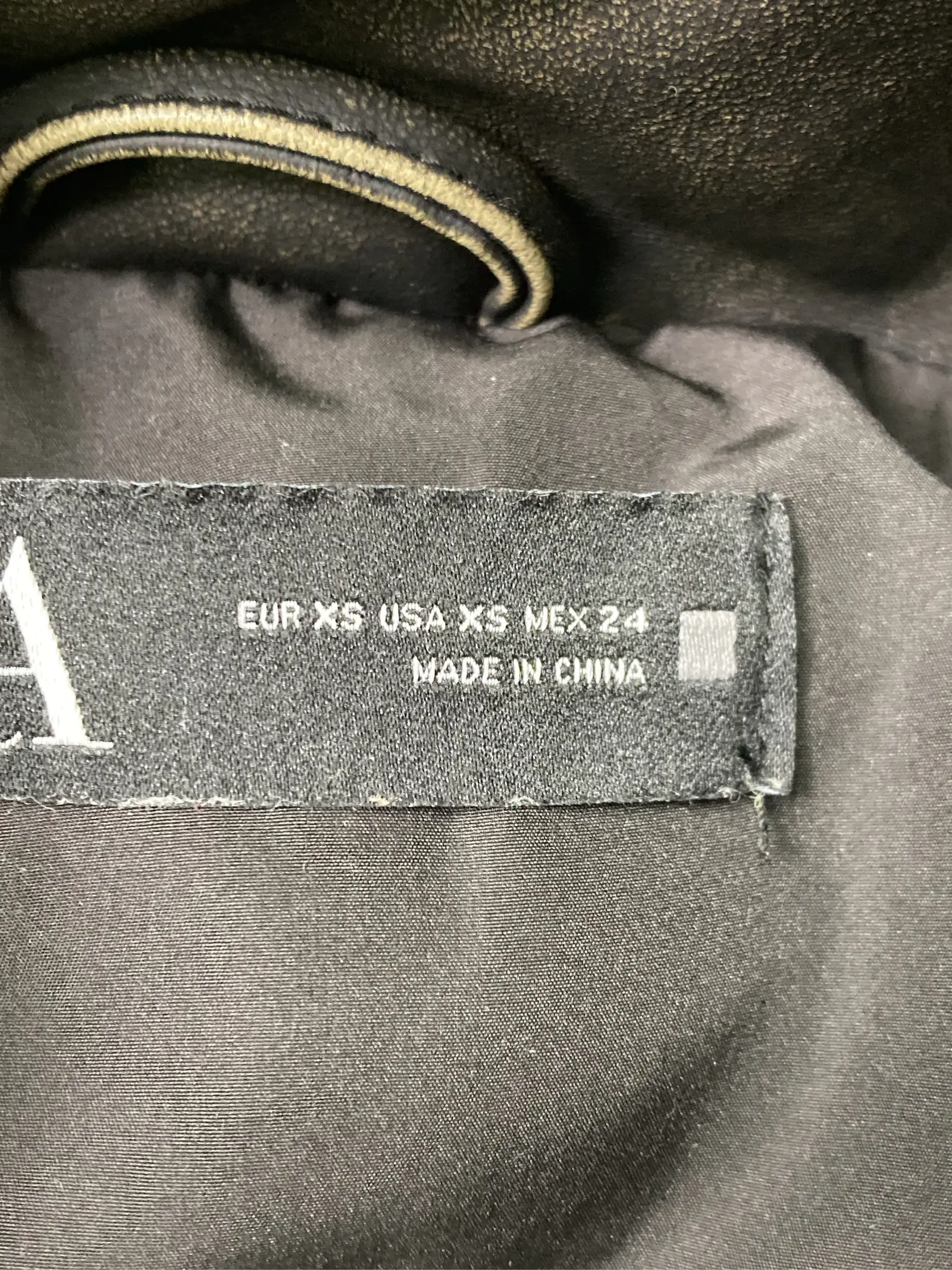 https://r2-worker.digdig.jp/product/6fd4ecbc-0bb8-4bb7-8a8d-1f2ebda08393/cfec3d4a-45ae-44d1-906a-d812644b4aa7