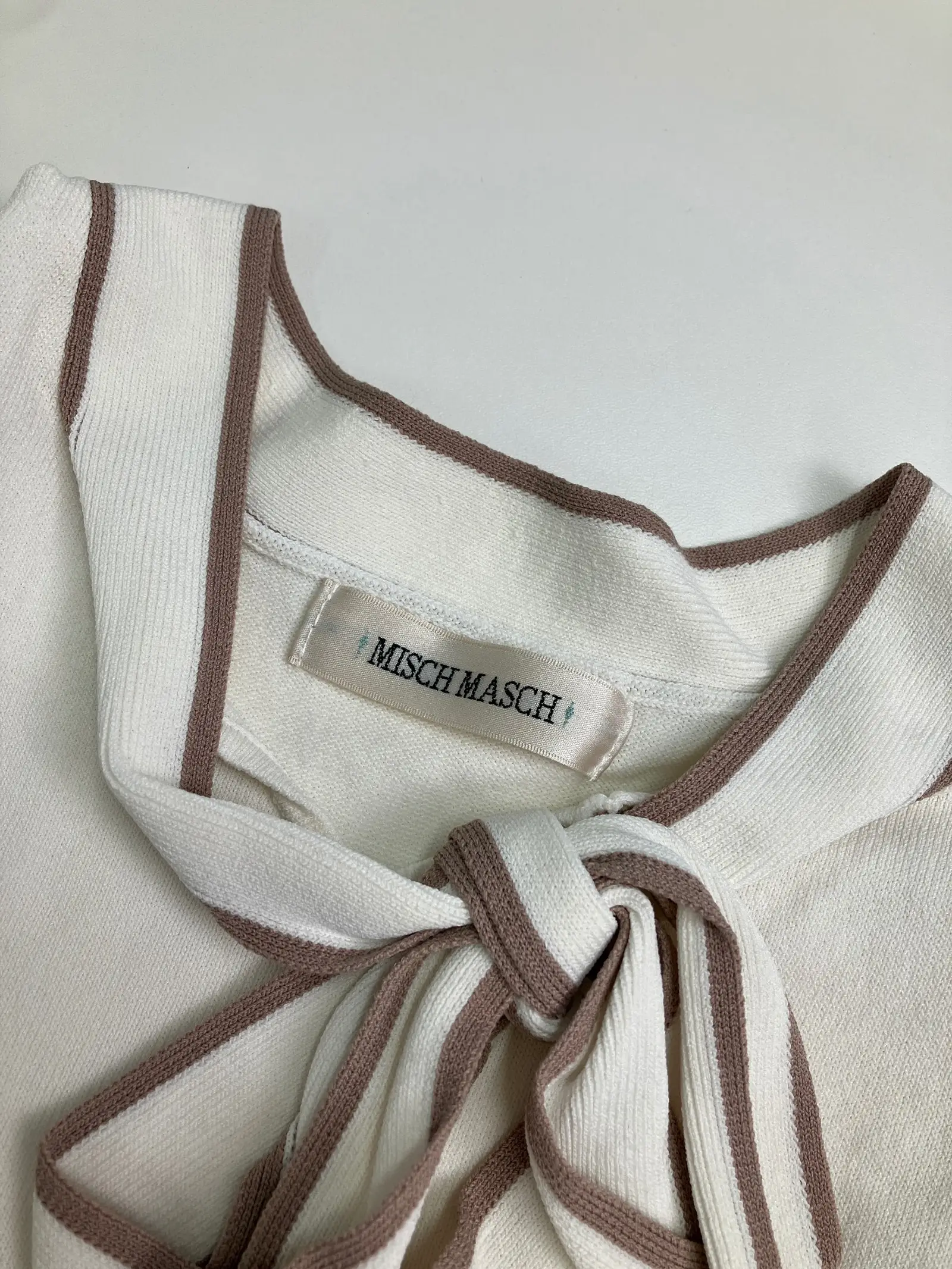 https://r2-worker.digdig.jp/product/70f3dc30-ceec-4aa6-beec-c8e9e871b58b/bed40880-51c7-44c8-afaf-fe7d2bb862e6