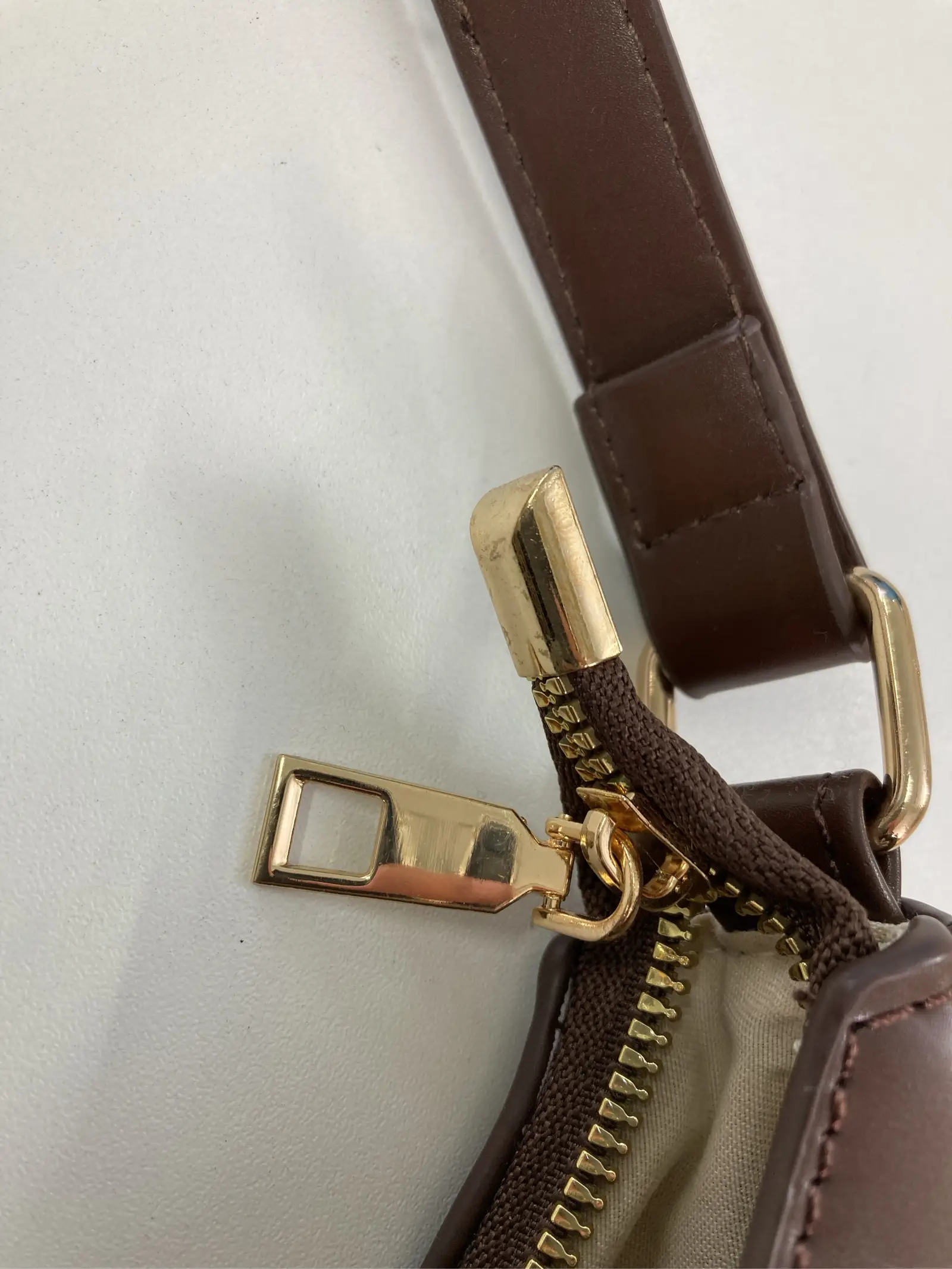 https://r2-worker.digdig.jp/product/712b0e43-f098-4b30-9e8d-d3c7f4d3f3ca/6d1af4ed-fc27-48a5-b719-639d9b1950e9