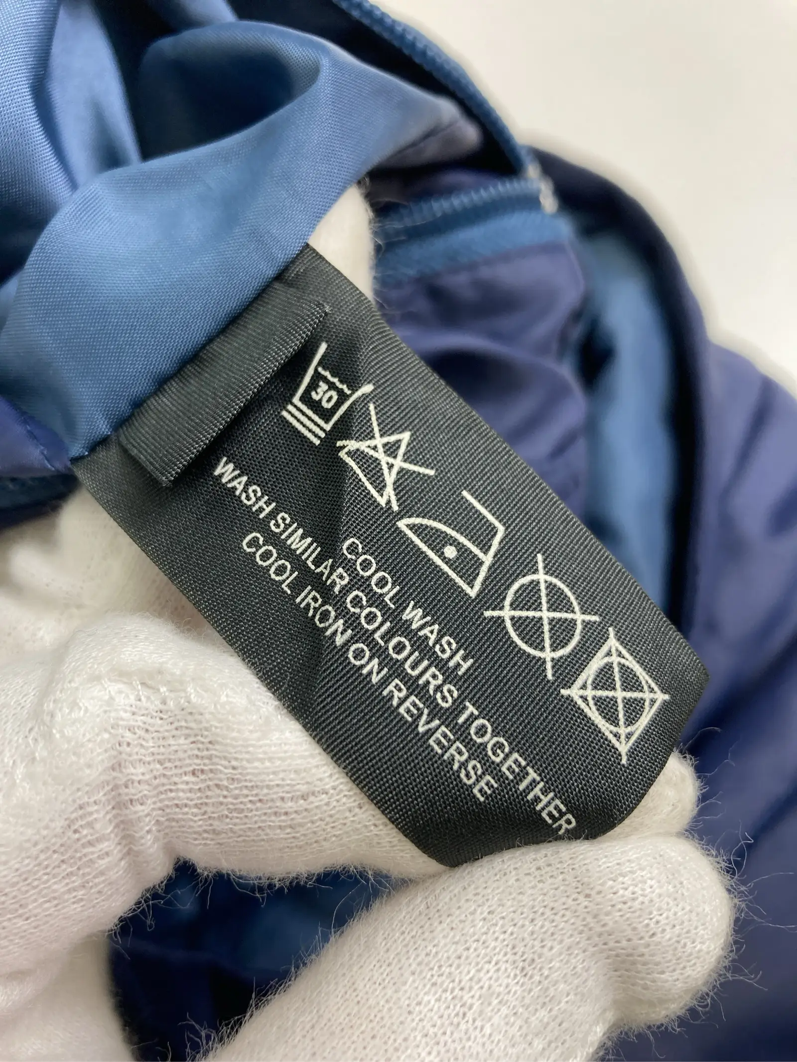 https://r2-worker.digdig.jp/product/71310aa4-537e-4aef-944d-d8d1200f814b/f2235710-9017-4eaf-b836-92700aad0a1e