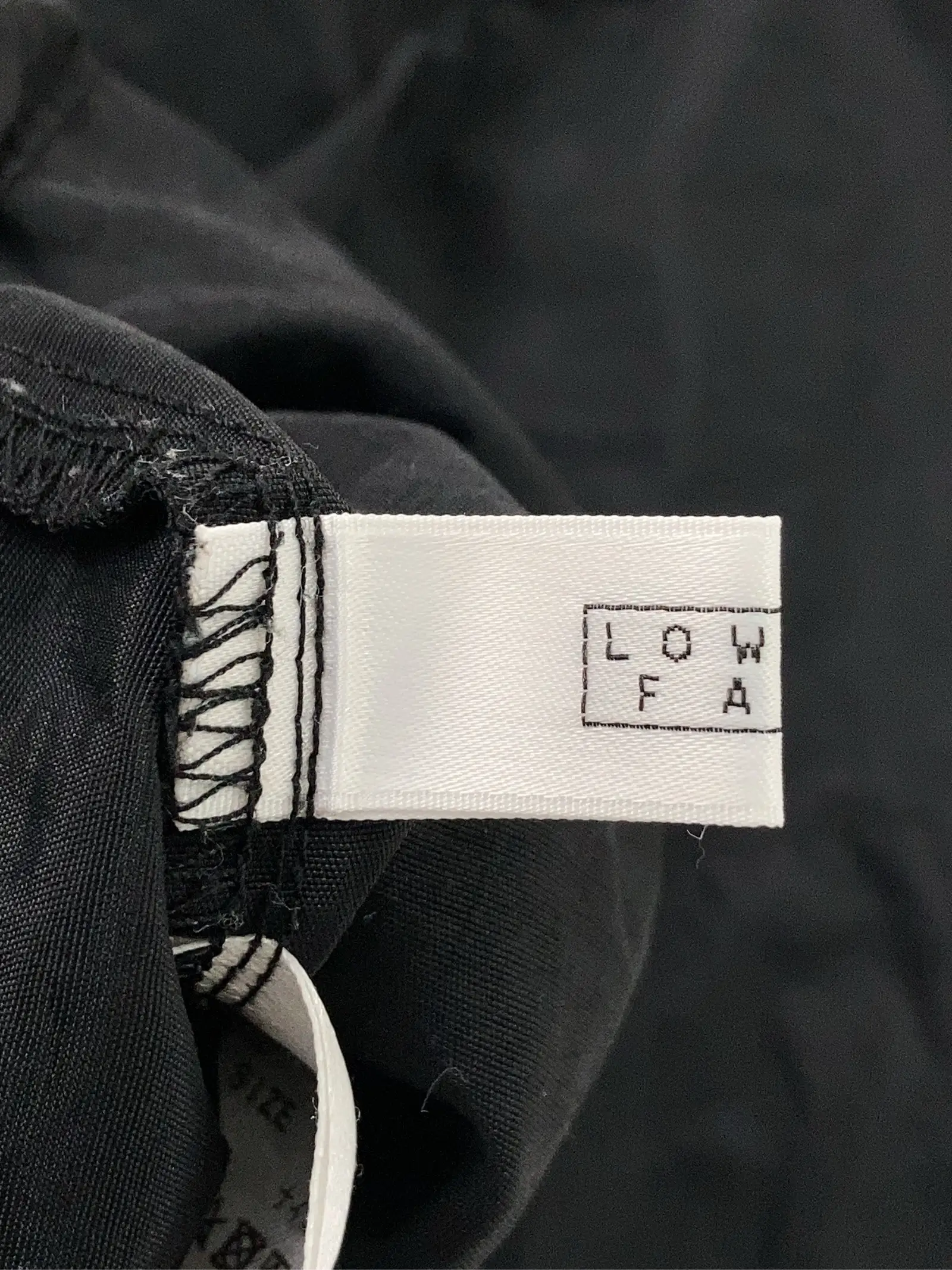 https://r2-worker.digdig.jp/product/7156d734-1382-46b3-9103-cbebf33a6d50/dad3fa3f-640d-495e-9197-ee5c44b0a581