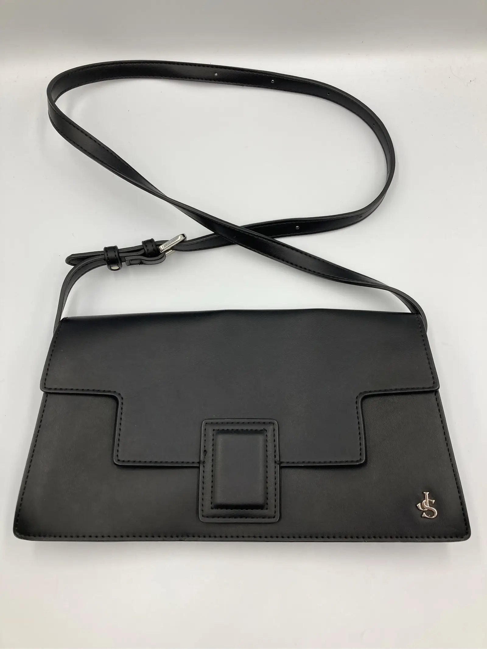 https://r2-worker.digdig.jp/product/7166717b-fed8-4259-b787-366efe7a7604/de1572a1-7c69-4f5a-9c40-ebc5b97d47af