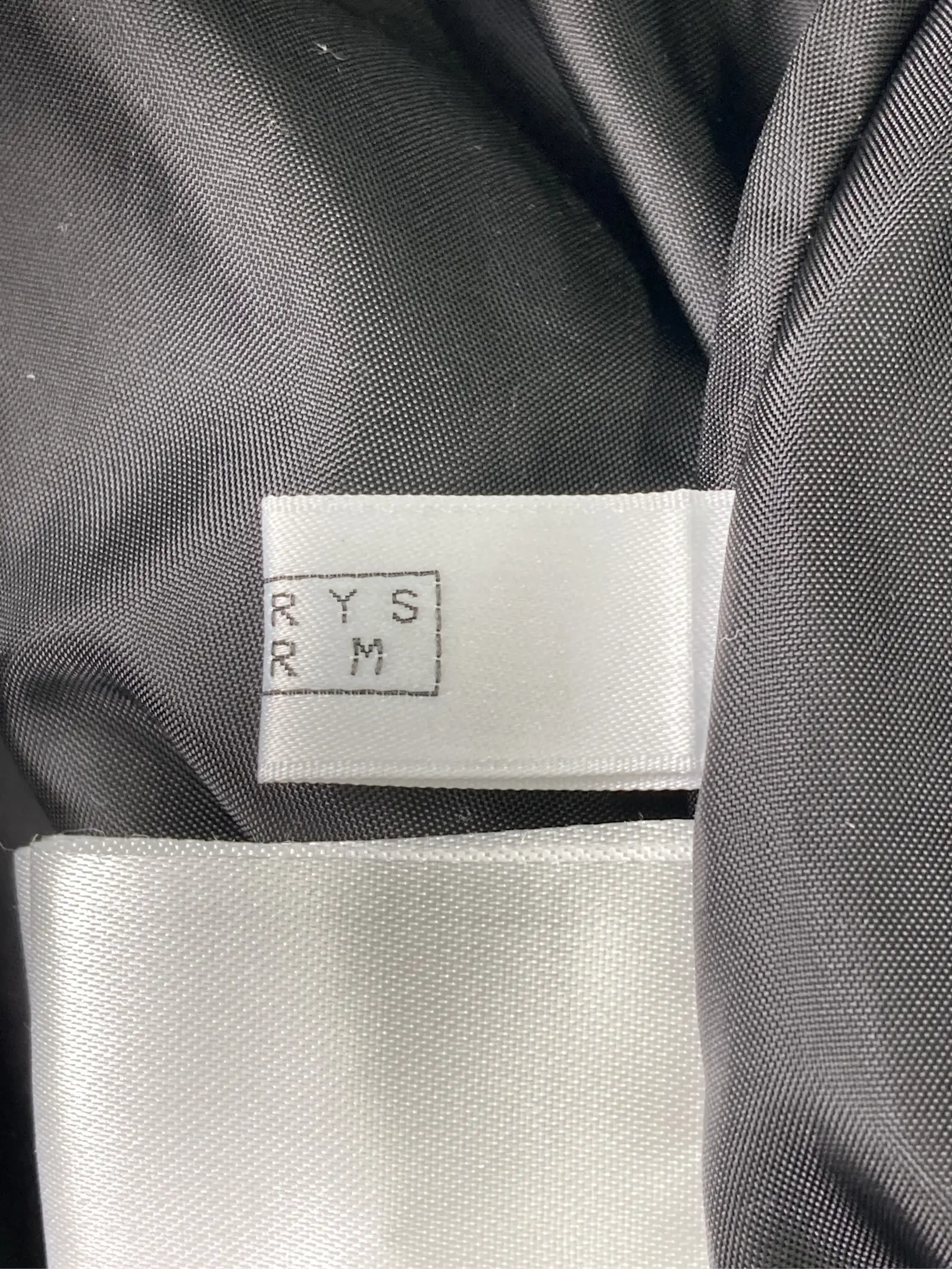 https://r2-worker.digdig.jp/product/722bec06-6574-45b7-881d-e1dc536595cf/67cf762f-4639-4116-b8e5-905c6cf54a95