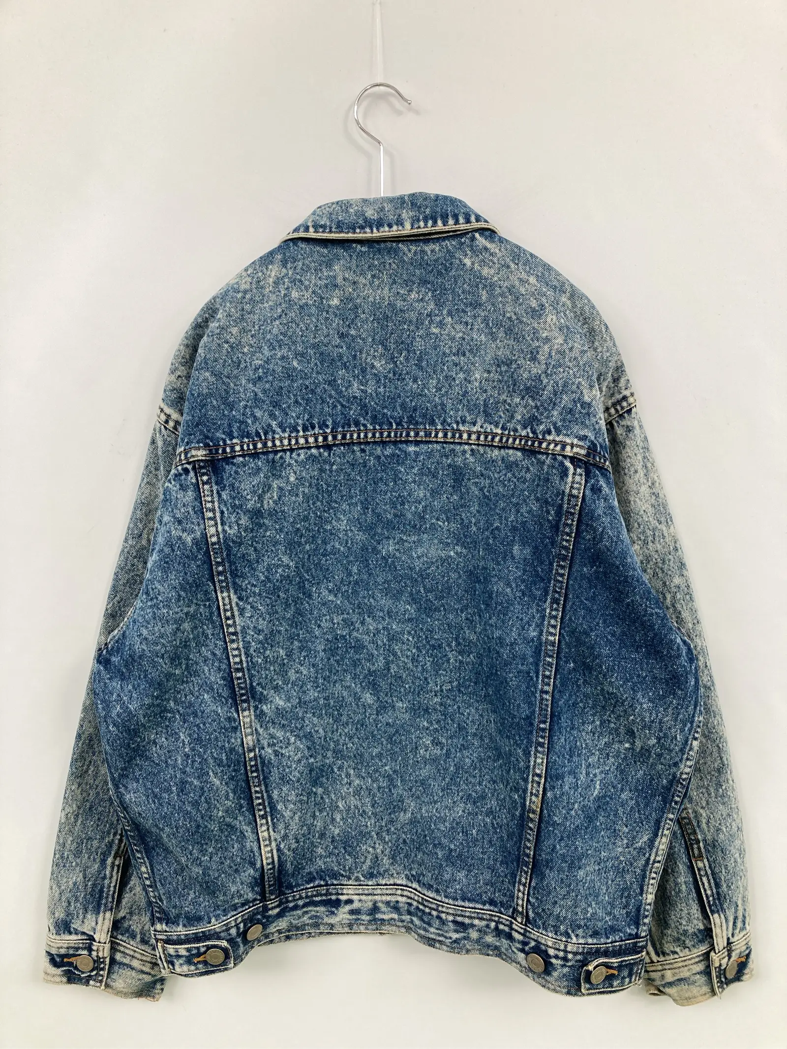 https://r2-worker.digdig.jp/product/72363d38-fc6e-407e-a30f-550854d8122d/ffe4aa09-aa32-4a06-b4e7-0ed8359f9e95