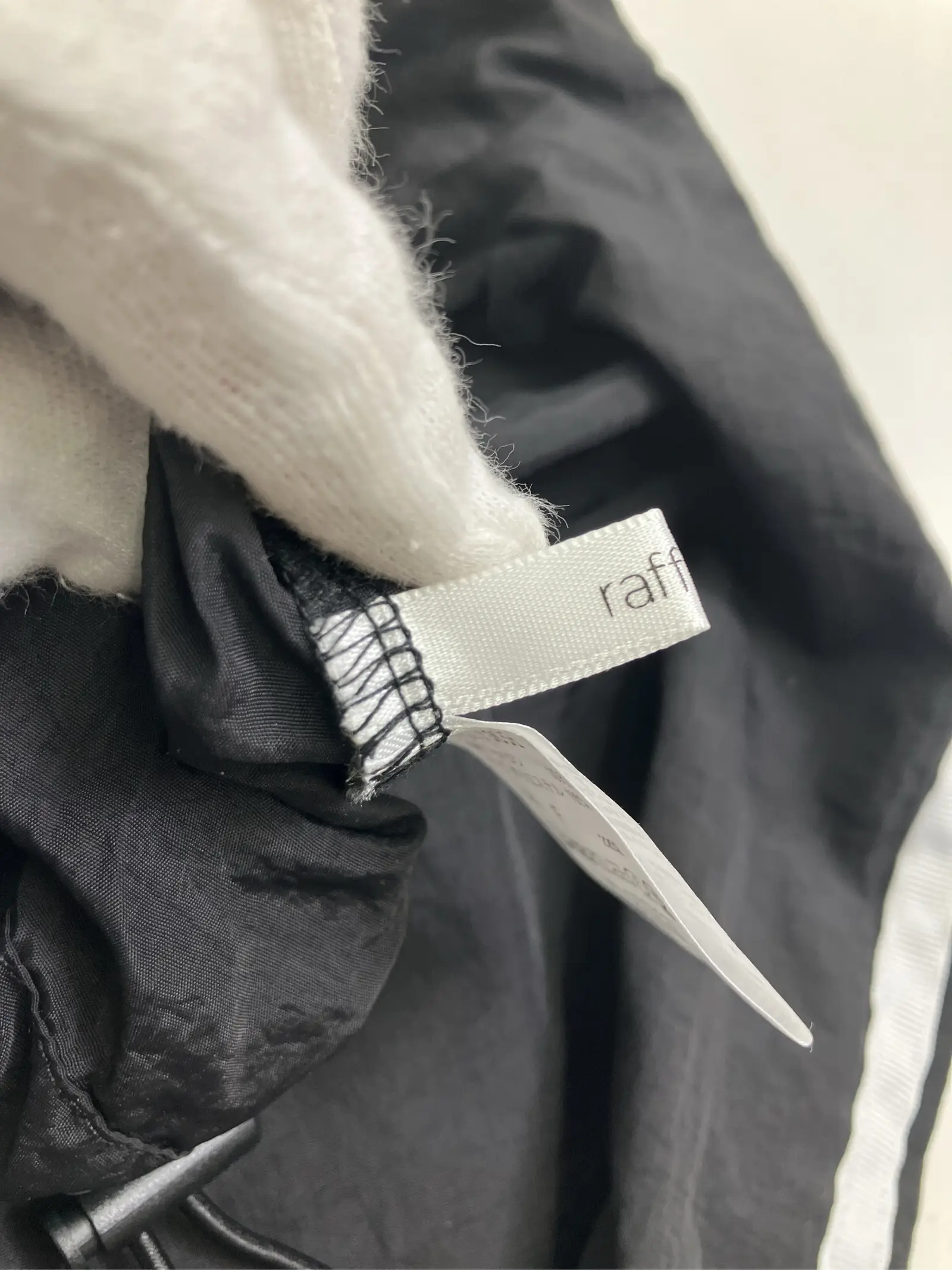 https://r2-worker.digdig.jp/product/72498ba4-6dec-4cdd-9d57-d4a17e7e36a5/bc8b0721-deda-441f-b9ae-dc62e19c6c6d