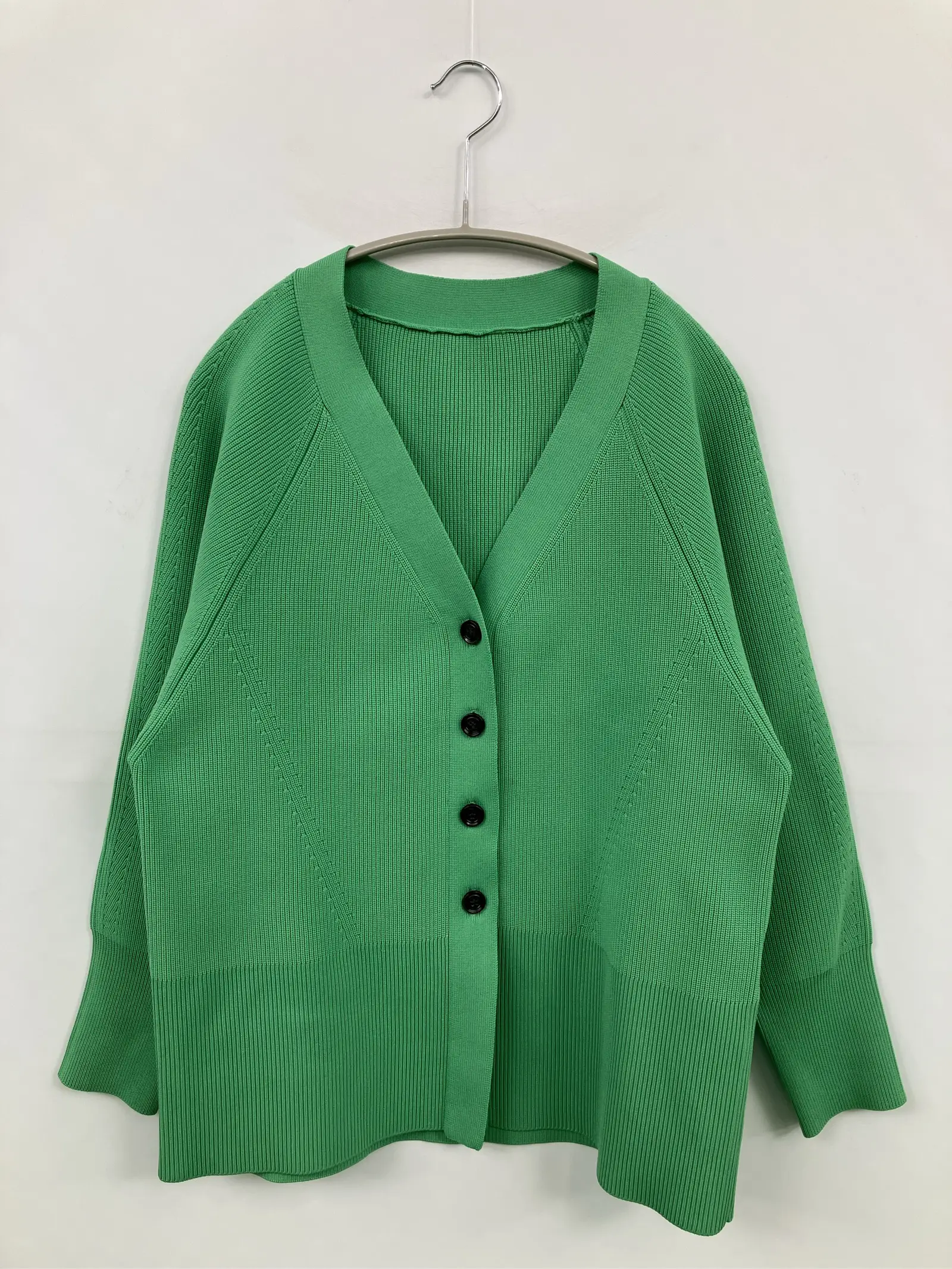 https://r2-worker.digdig.jp/product/72627f60-7d51-4095-a473-10582ab655d0/950d60a6-a5fd-4178-9af8-c369ead38f1d