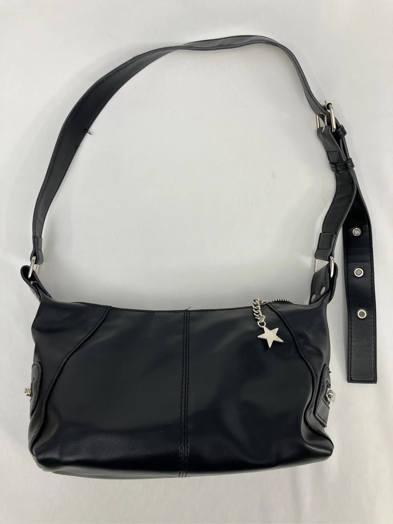 https://r2-worker.digdig.jp/product/72de5226-fbe8-4e8a-976f-f6c6d8dc7e4f/43ebbcb9-6ef5-40c5-950f-2557b4741374