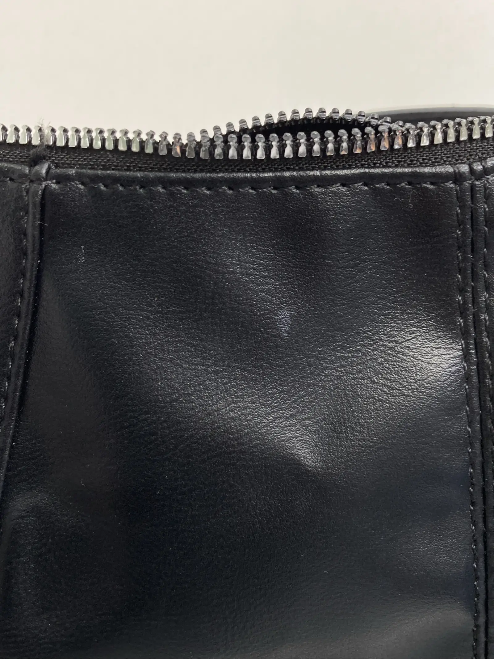 https://r2-worker.digdig.jp/product/72de5226-fbe8-4e8a-976f-f6c6d8dc7e4f/619f3e66-945c-4b15-b7fd-ed8fec973594