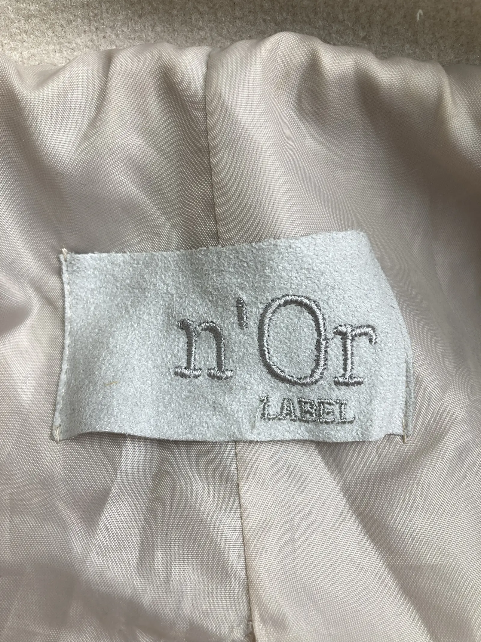https://r2-worker.digdig.jp/product/733b012a-9f71-4fc0-a9d2-4b9b9733304f/a8206054-97a7-4970-91e8-76502c0a7ab1