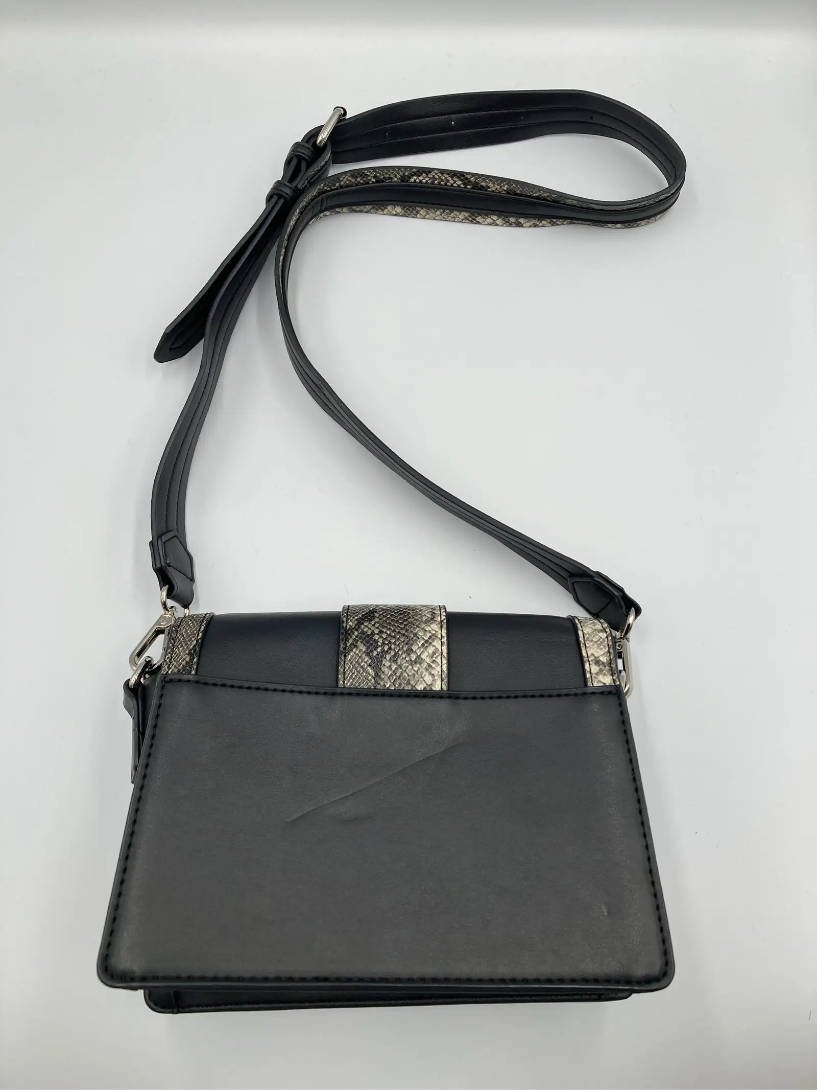 https://r2-worker.digdig.jp/product/73831193-b160-4ca6-b740-3ccc61ad7055/14776aec-23dc-43f8-8f53-e98ceaeffd26