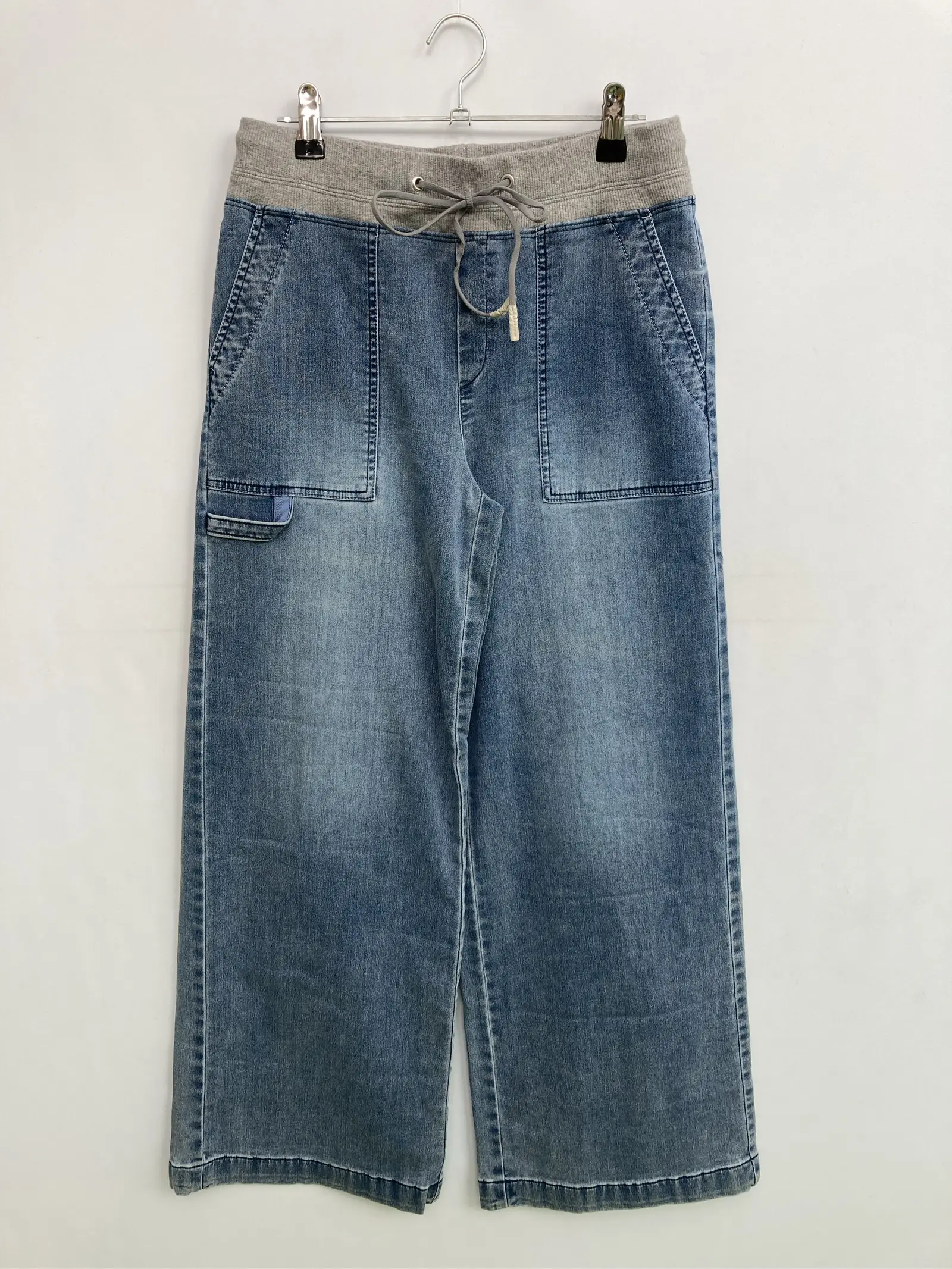https://r2-worker.digdig.jp/product/739bc269-e0c1-4f14-8f41-01c9fe62a6ca/38f40cbb-ddcd-4b81-bf77-0c1833f54051
