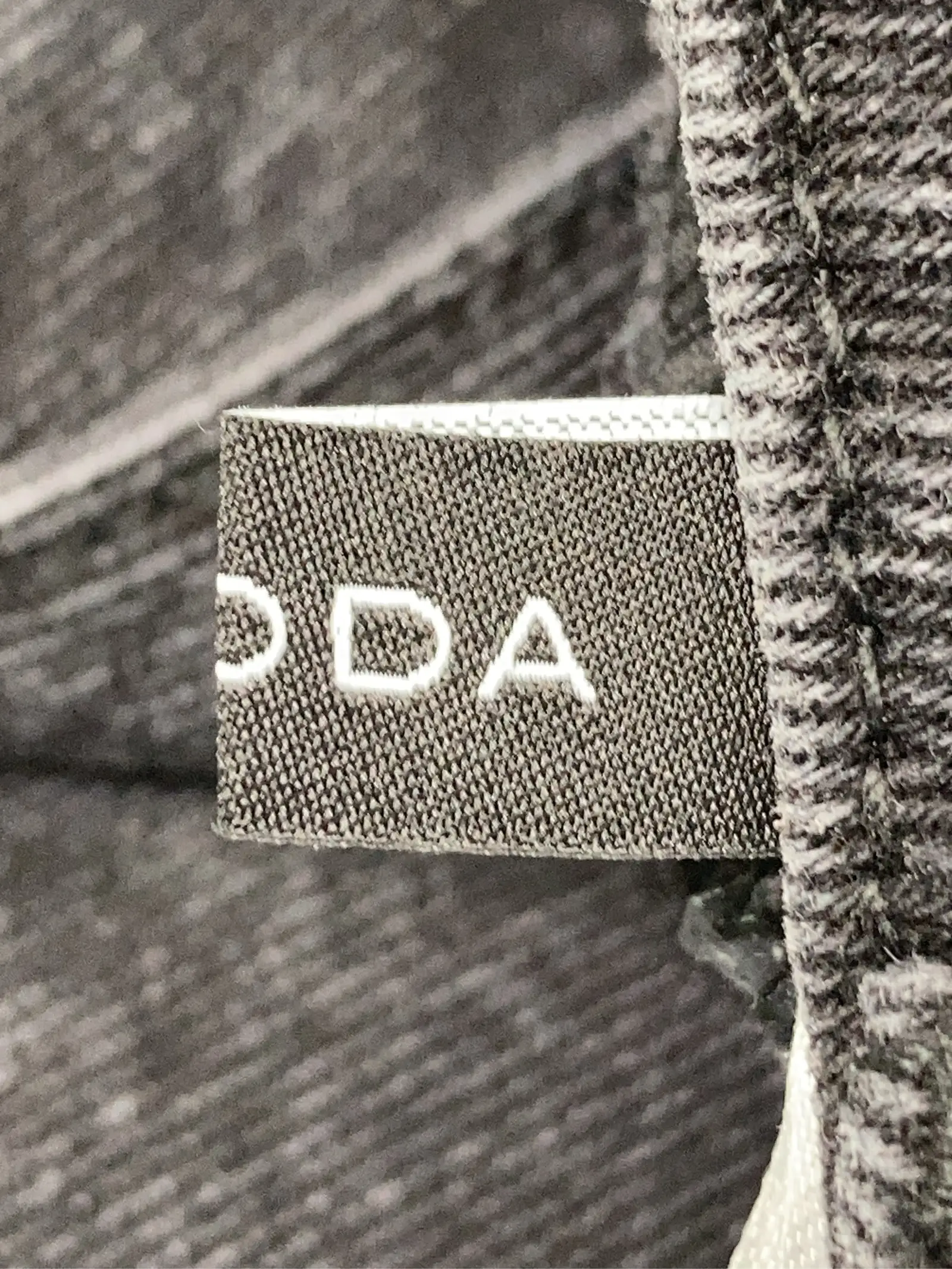 https://r2-worker.digdig.jp/product/73d12521-f3b1-481e-99d6-90a8b1d10fe2/67edadd4-08b0-4533-a7c3-ab527fbf6450