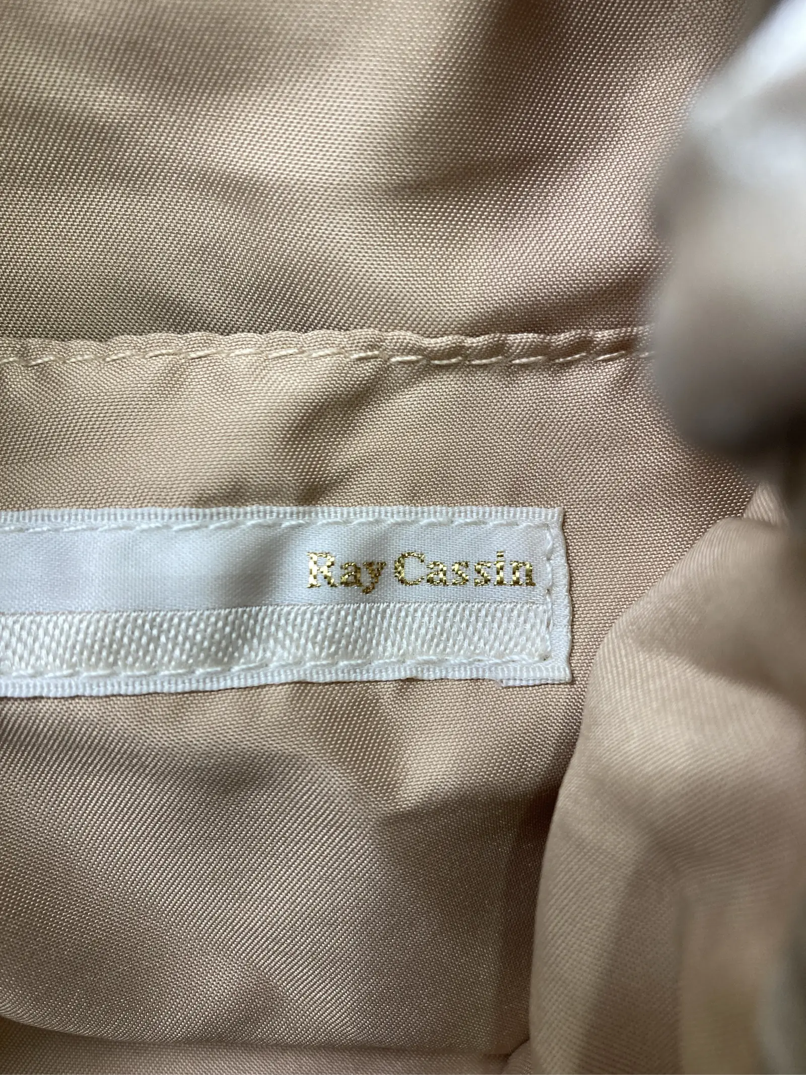 https://r2-worker.digdig.jp/product/73e49bf8-f09e-4f33-8bb8-53c85798b253/8ab1f9b3-aa59-4016-9516-5d0887ef4c0b