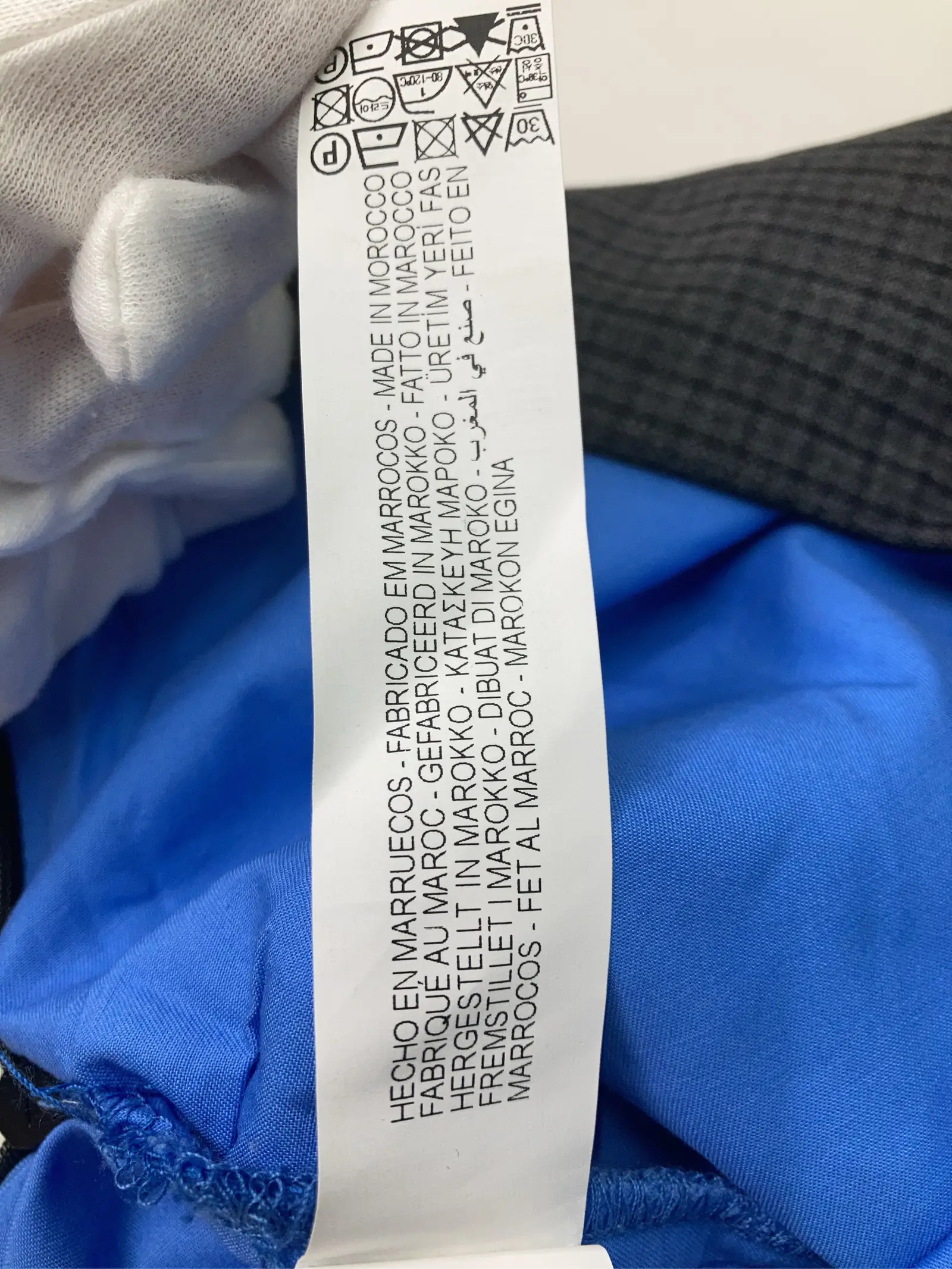 https://r2-worker.digdig.jp/product/7470c245-b5aa-4ccb-8837-466ac52fc1cb/4c826b7d-978b-45f8-964e-e6196932e6ba