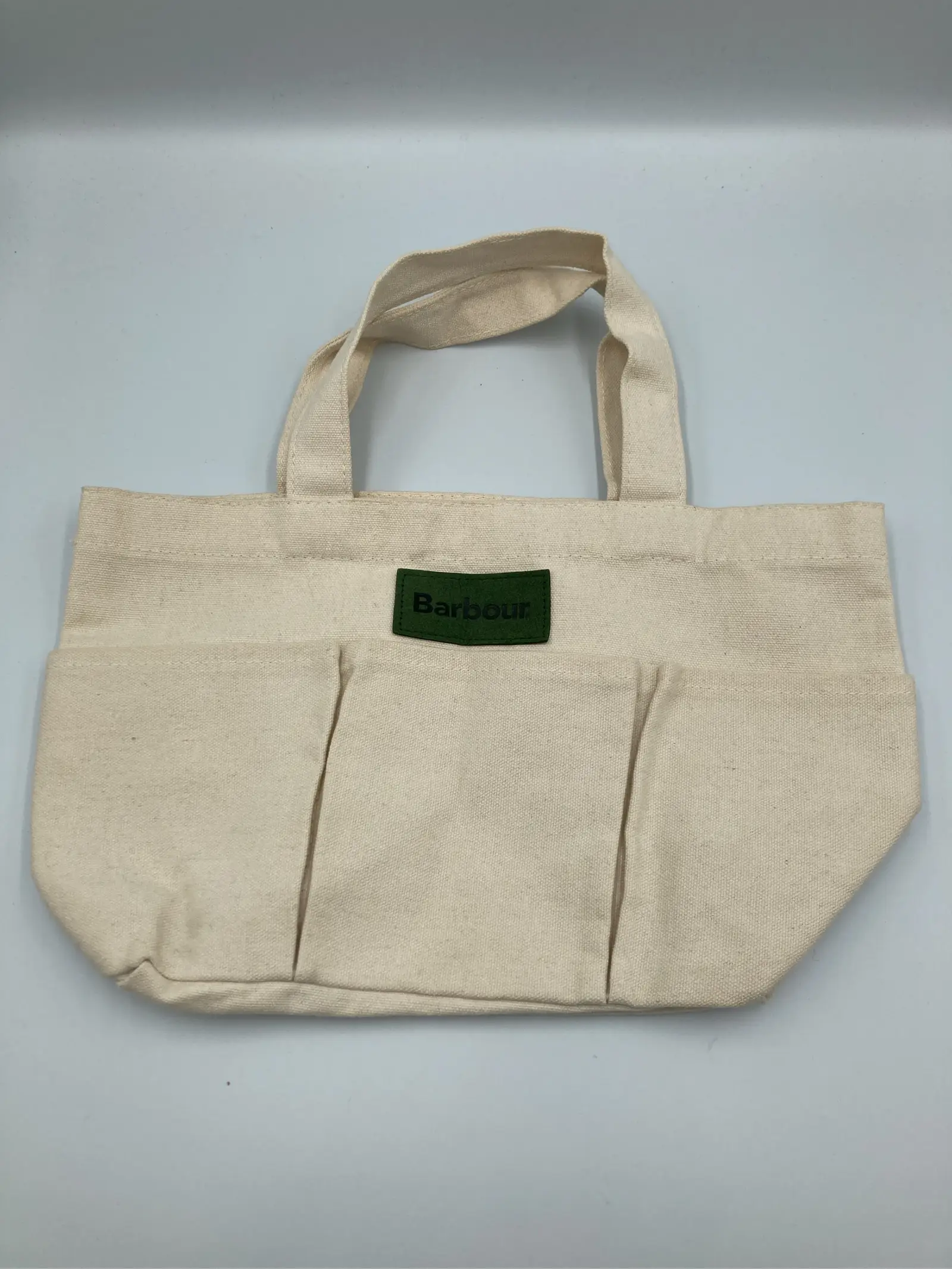 https://r2-worker.digdig.jp/product/7488042a-d166-47c7-be8a-f33cae47c07d/412e2d55-03ef-4a3b-a272-fdf8f9e0942c