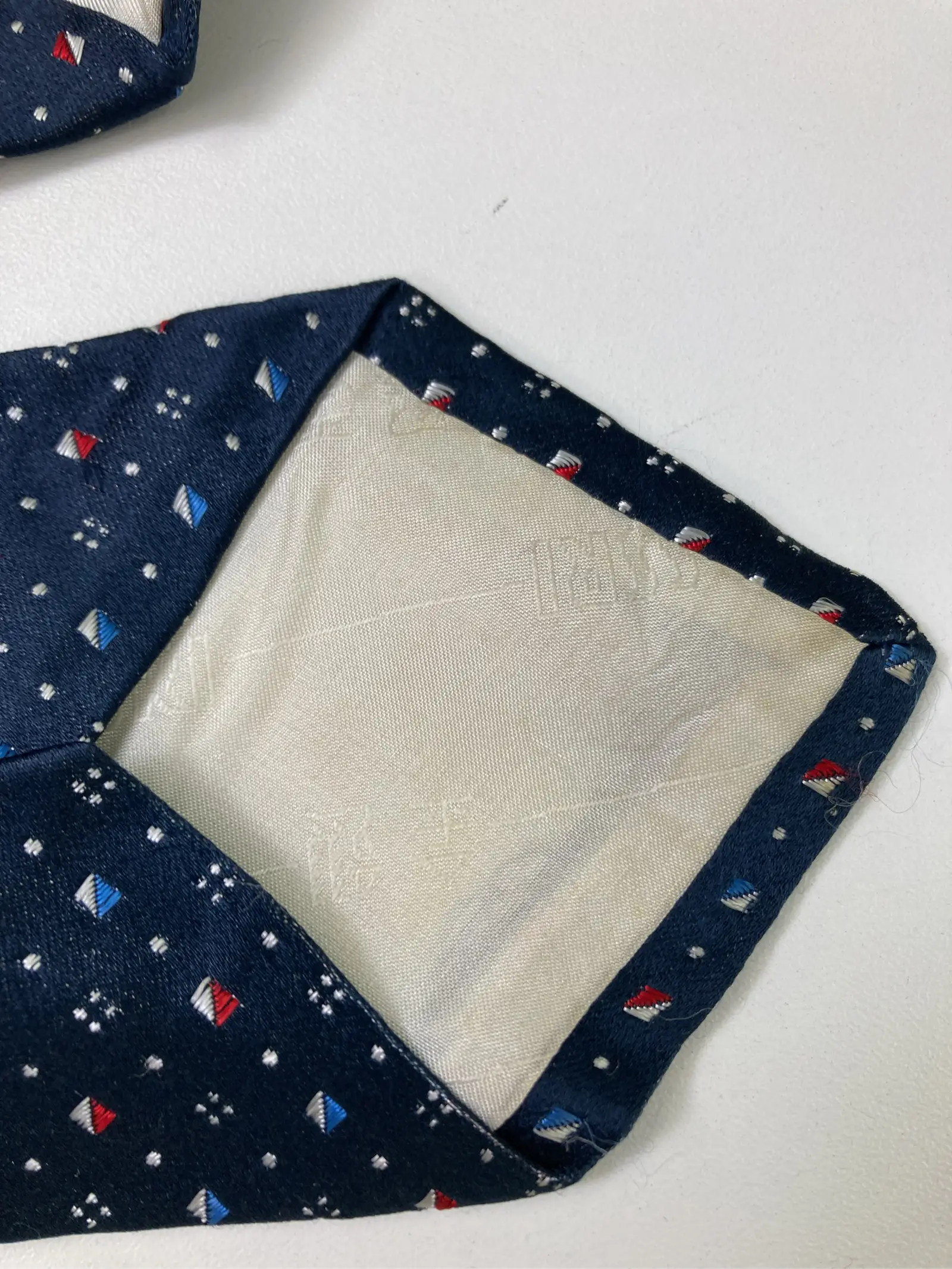 https://r2-worker.digdig.jp/product/74de4c1f-67a7-4e46-887a-0cf1d763f8b2/3fe4b303-e8e5-400f-879f-2f773bba245f