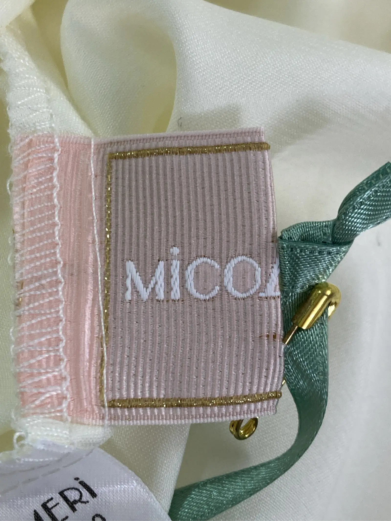 https://r2-worker.digdig.jp/product/74e9ce70-0805-4113-af51-432f7cac731b/3f2fbc27-757b-450a-8ce3-b98ecd7a6a0c