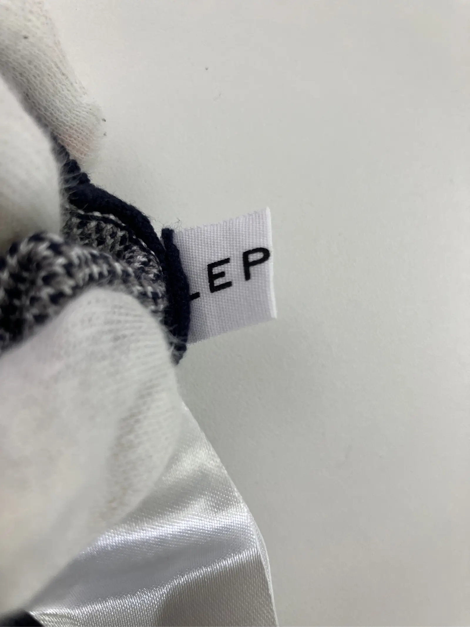 https://r2-worker.digdig.jp/product/74efff08-92ff-443d-b68e-a190b43dce47/2c98c943-ba56-4e2e-8c70-532bd9b0520c