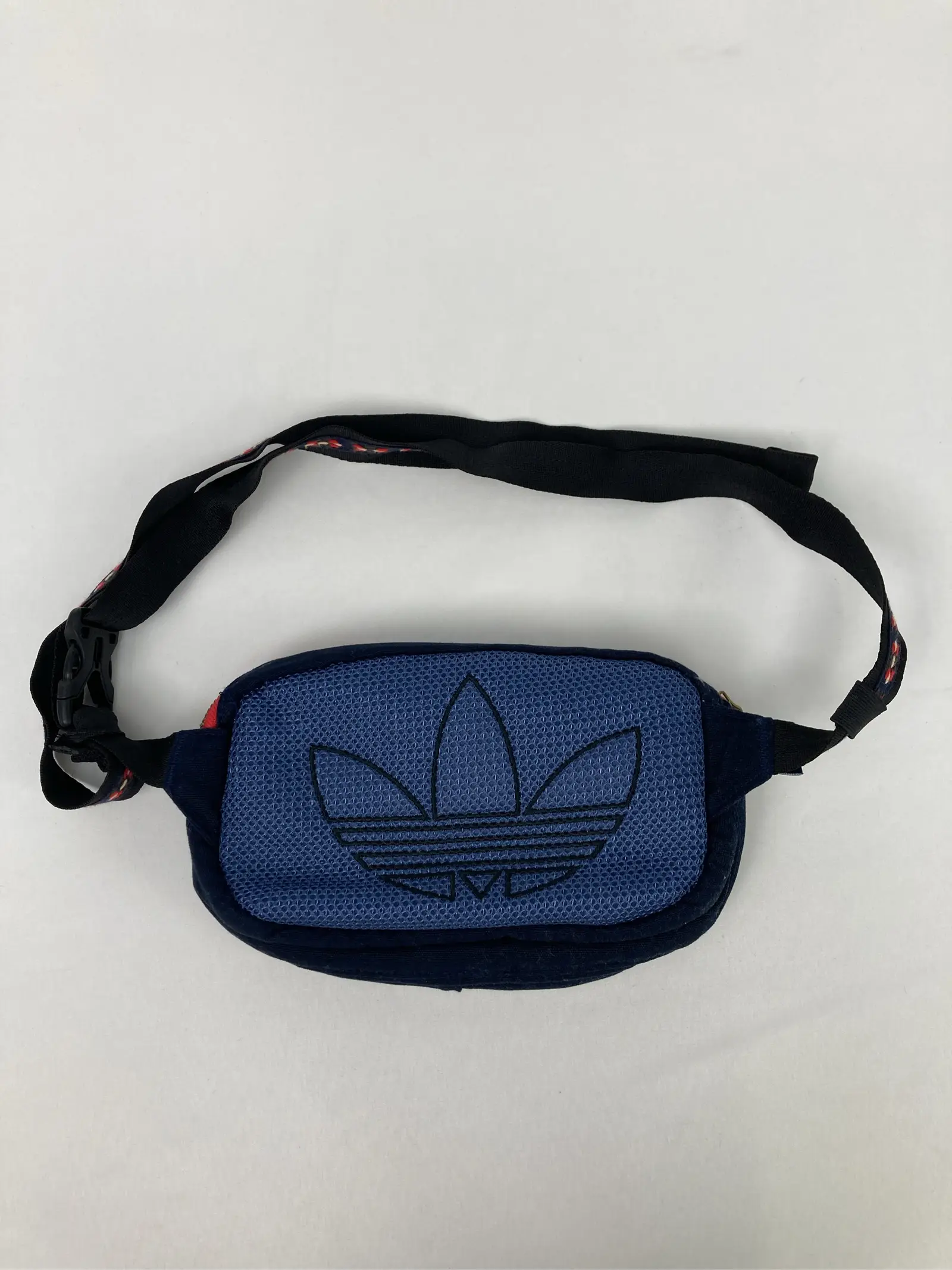 https://r2-worker.digdig.jp/product/74fc6264-8b63-411b-a41d-07fae8ce06bd/6bd1abc2-6efe-4a66-99f3-9890b1c1eb8c