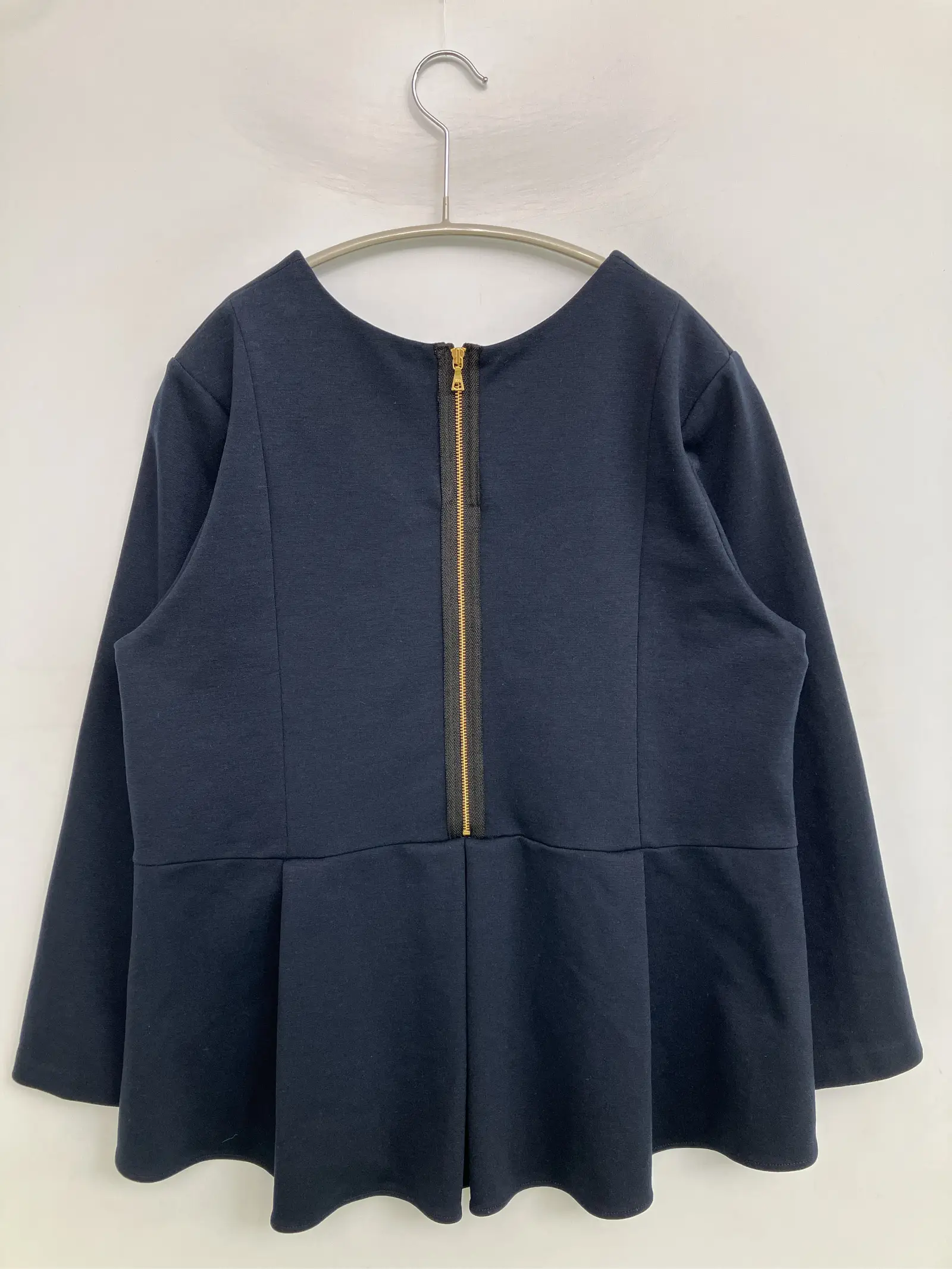 https://r2-worker.digdig.jp/product/7563e6e1-e371-4a8b-be9e-0ac15f1667bb/cdf32413-33ce-40d8-8c3a-cb4ceb11b72b