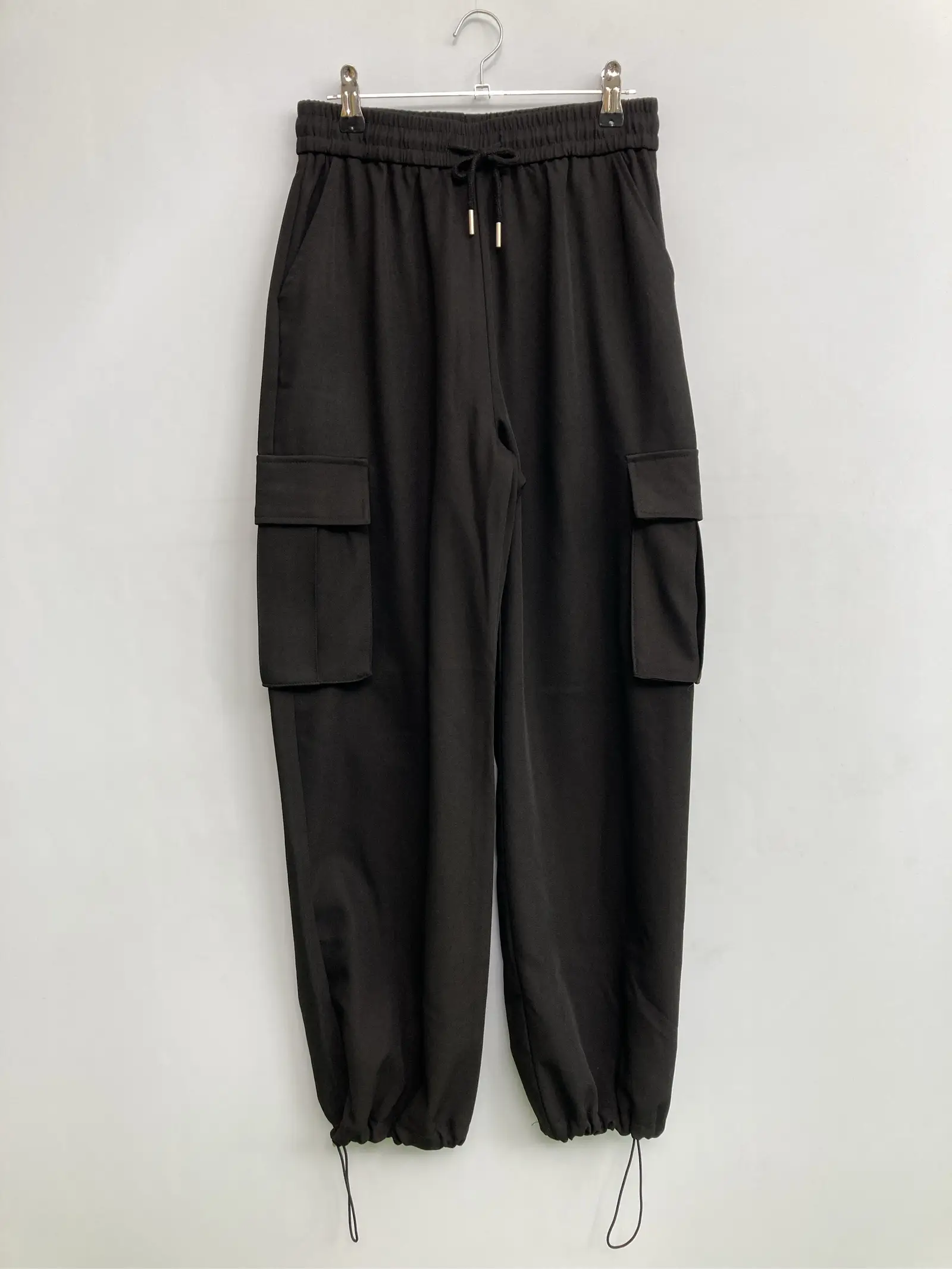 https://r2-worker.digdig.jp/product/7575687a-cea1-46c1-b748-3eed69ea1436/9e65c0e8-2d52-4526-a584-27df266bb39d