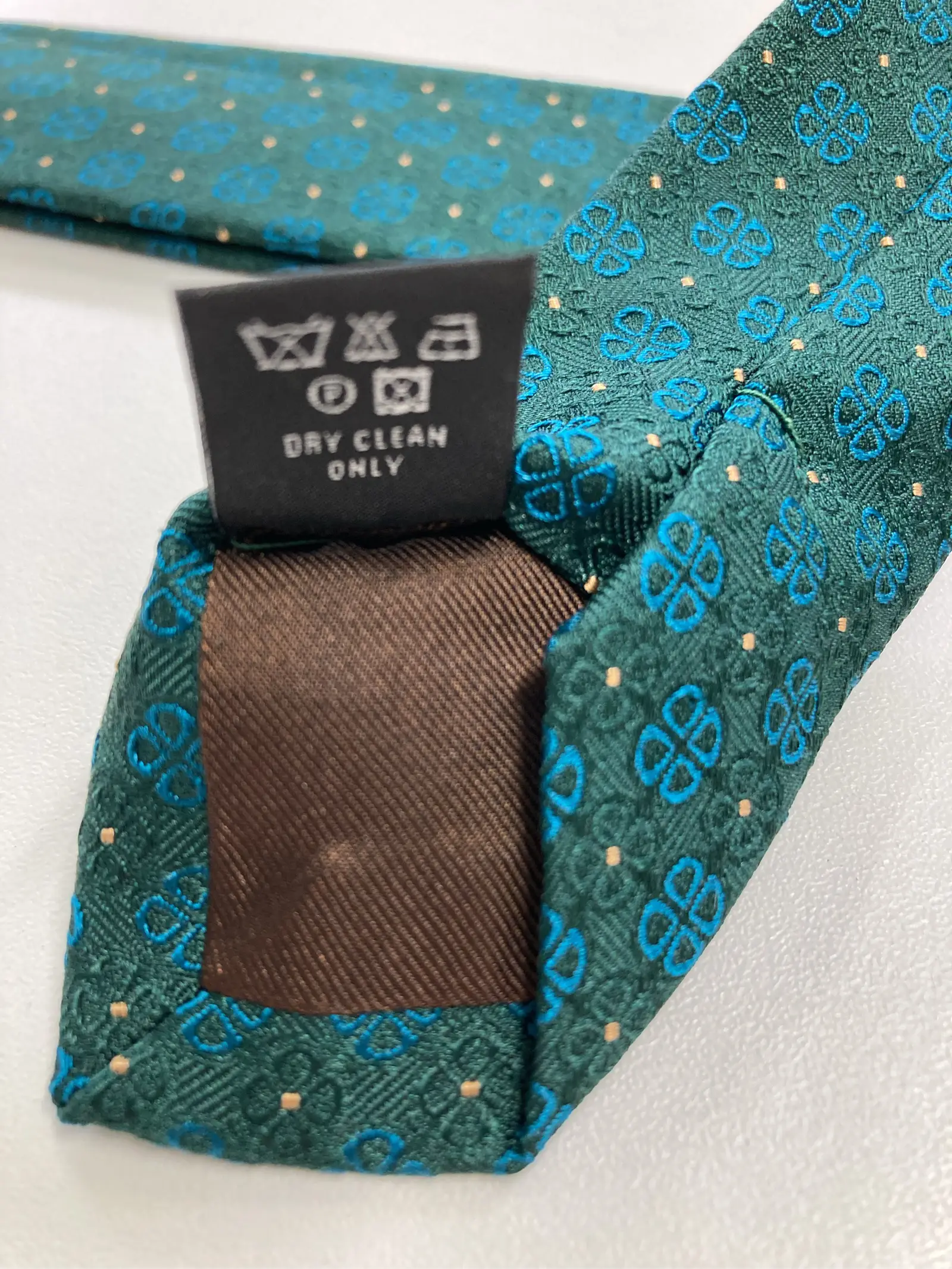 https://r2-worker.digdig.jp/product/759633e9-cde9-440c-9bef-5d67a601b08a/27ded4f1-dfc8-47ca-81e9-8db1005be192