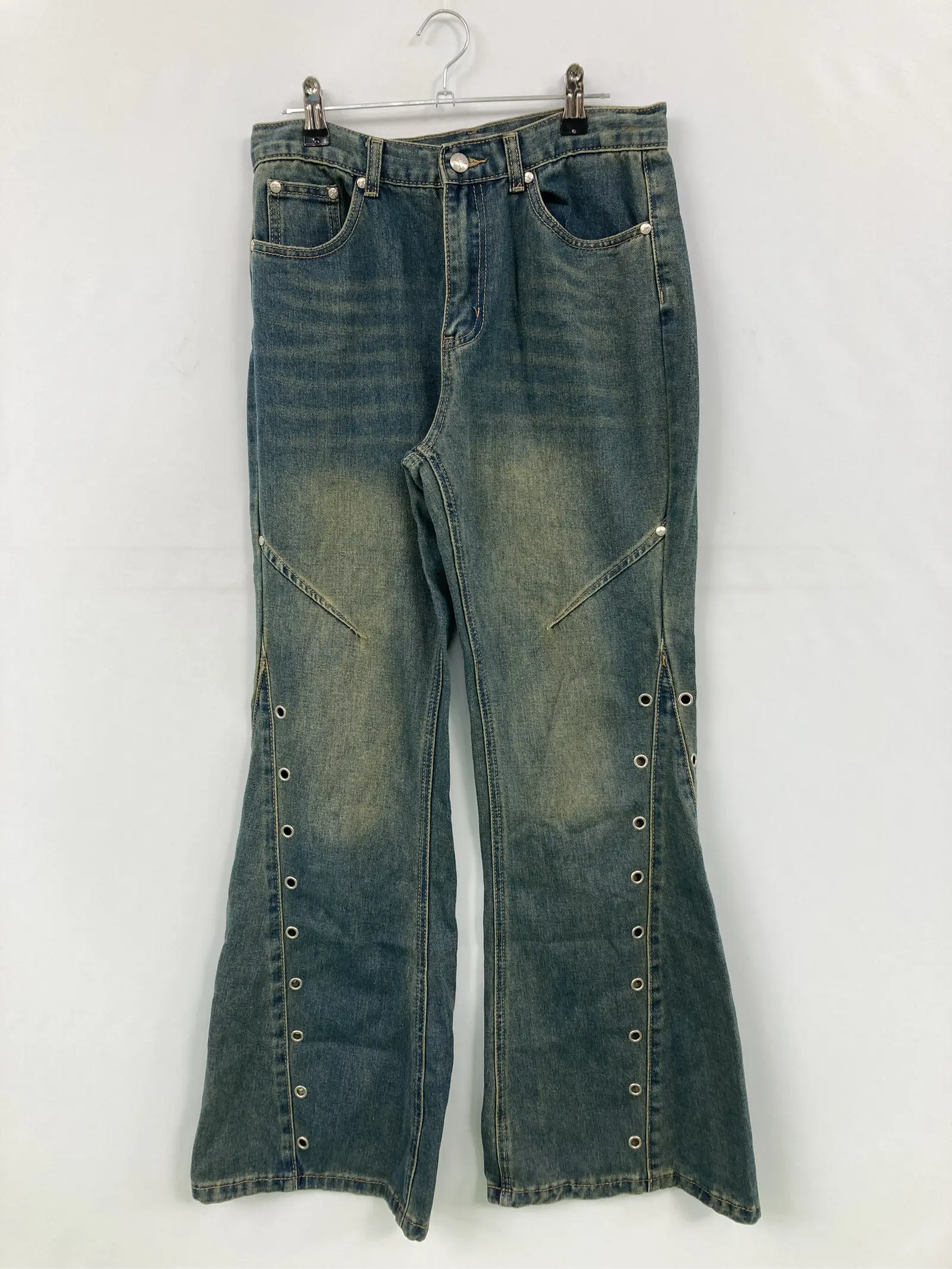 https://r2-worker.digdig.jp/product/75dadc3d-444a-42bc-bdc6-c7a9a271d585/6d17739b-5b83-4def-9faf-bdbd5777f831