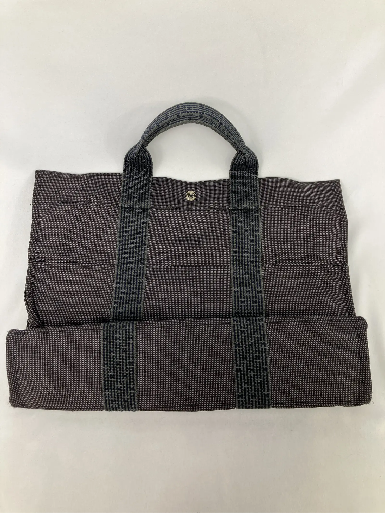 https://r2-worker.digdig.jp/product/75fb2082-ec53-423f-aec5-b51584ba7c1e/78975331-77d6-4ba5-a18e-7ac7a3c0c4eb