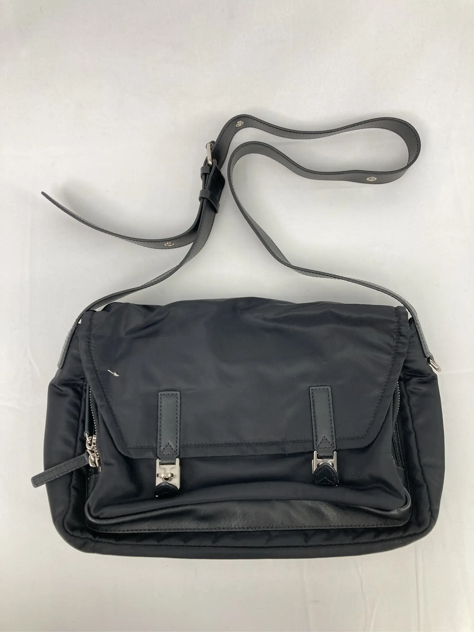 https://r2-worker.digdig.jp/product/76602a7c-27e6-4fde-a94f-cb484cc46563/93635119-3559-4530-861d-3a2ccada1799