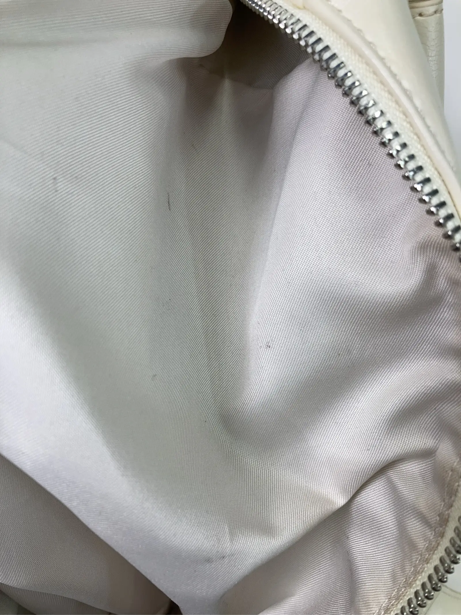 https://r2-worker.digdig.jp/product/76876bc9-31ea-4cff-a505-145be069b0af/612114a2-d11a-4c3a-9e0a-e1a71d64fdd1