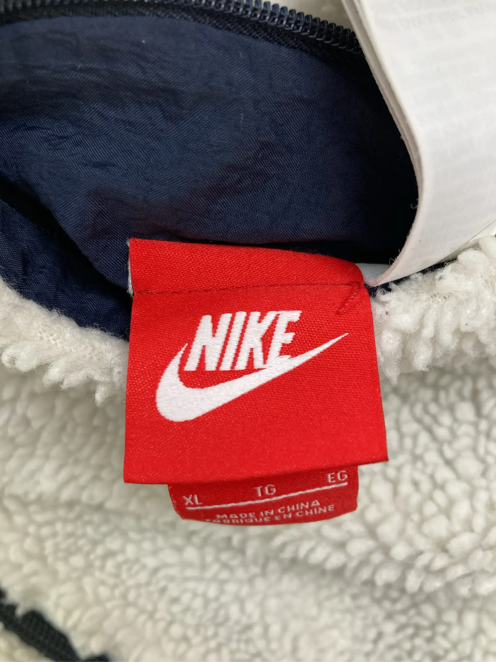 https://r2-worker.digdig.jp/product/76a32e04-04a4-42f2-a5f8-713e8e92a1b9/fccbd707-b4eb-4878-93d0-244da8d1c2ff